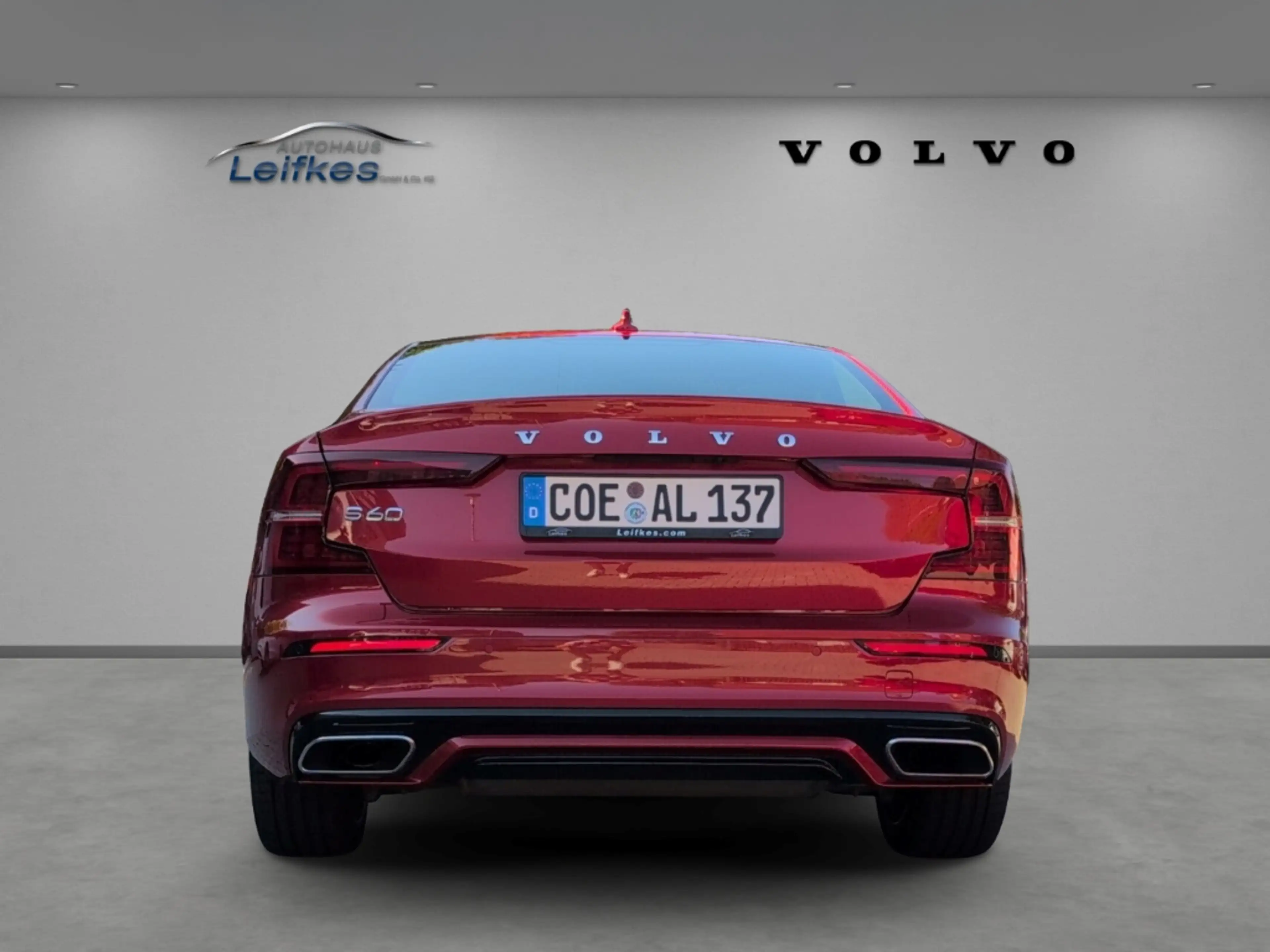 Volvo S60 T4 R Design AHK Navi Digitales Cockpit Memory Sitz — photo 4