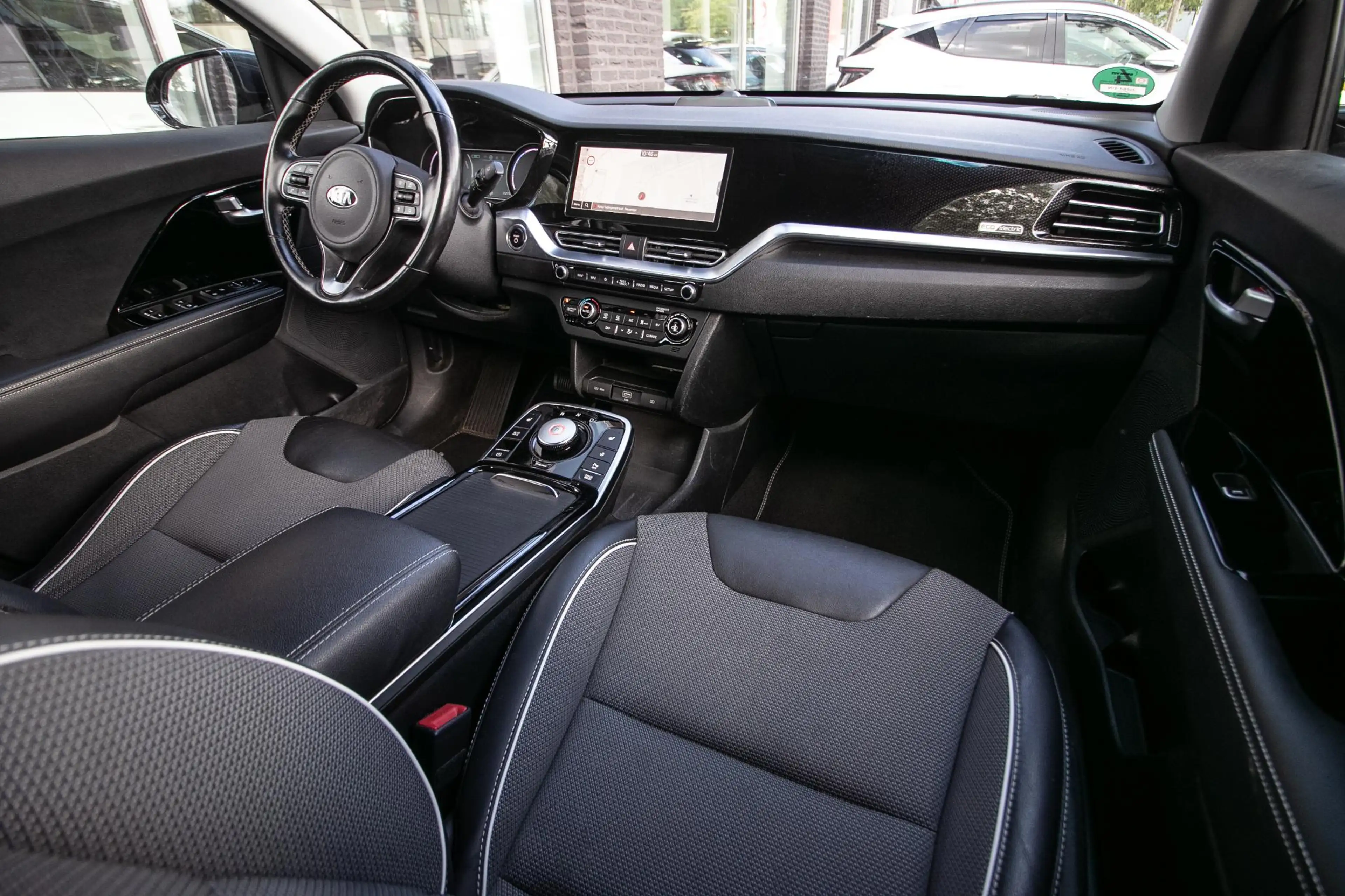 Kia e-Niro DynamicLine 64 kWh — photo 3