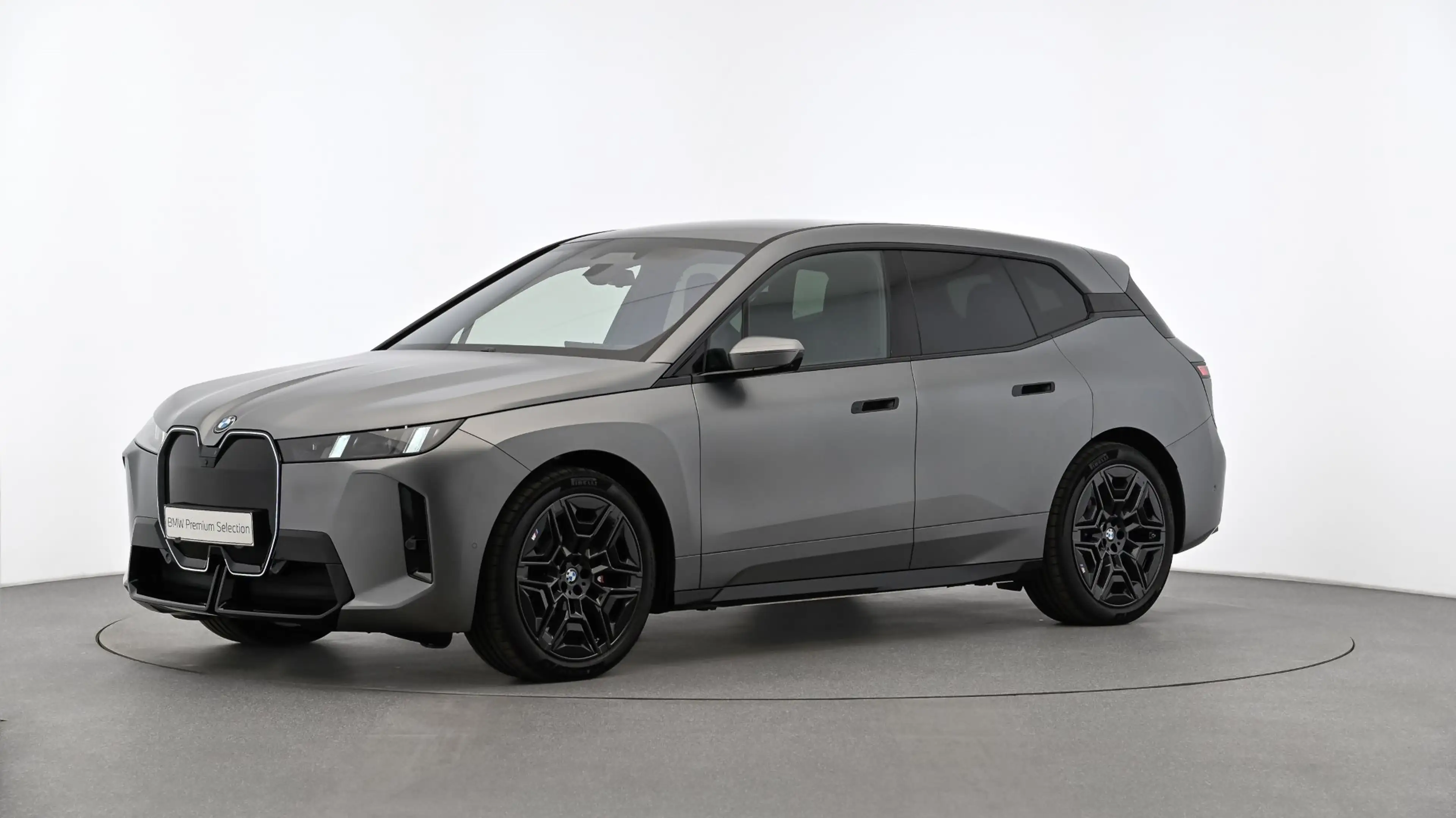 BMW iX xDrive45 *M-Paket Pro/AHK/Soft Close/Sitzlüftung/H&K Sound/Innovationspaket/DA-Prof./Adapt. LED* — photo 5