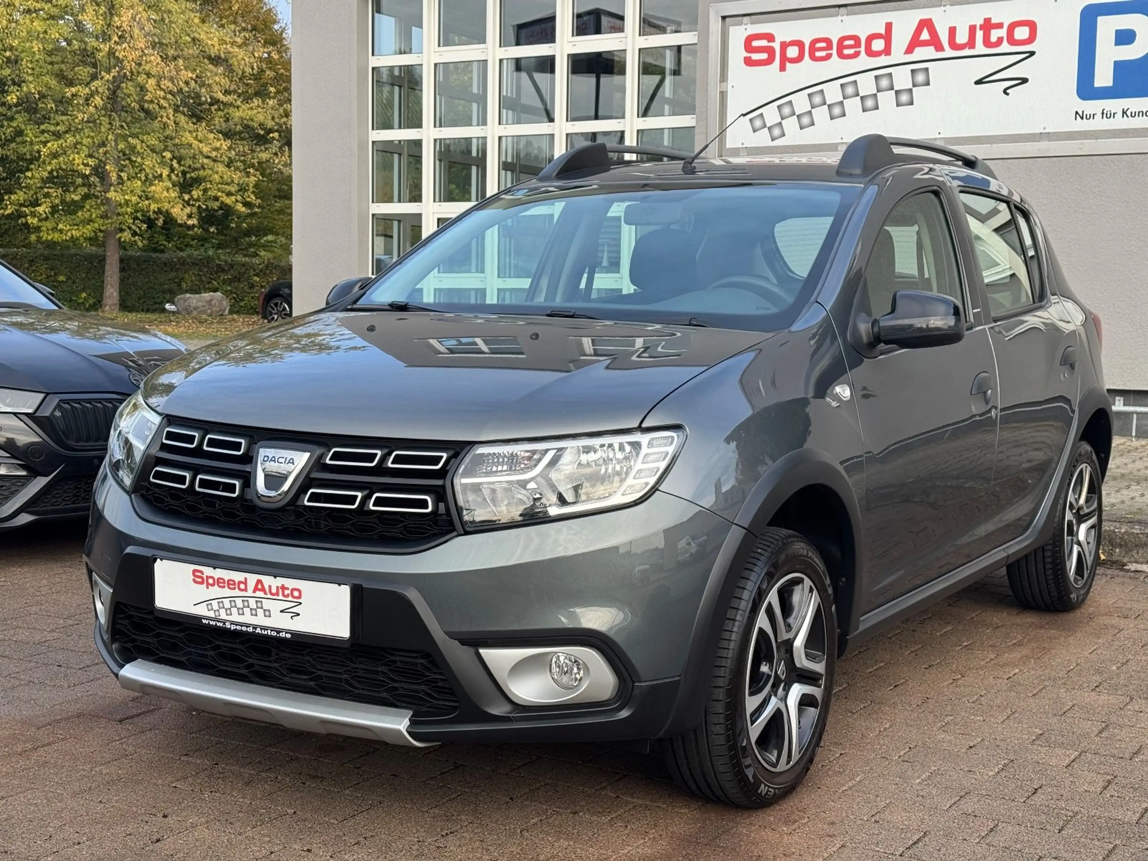 Dacia Sandero II Stepway Celebration/NAVI/PDC/1.HAND — photo 3