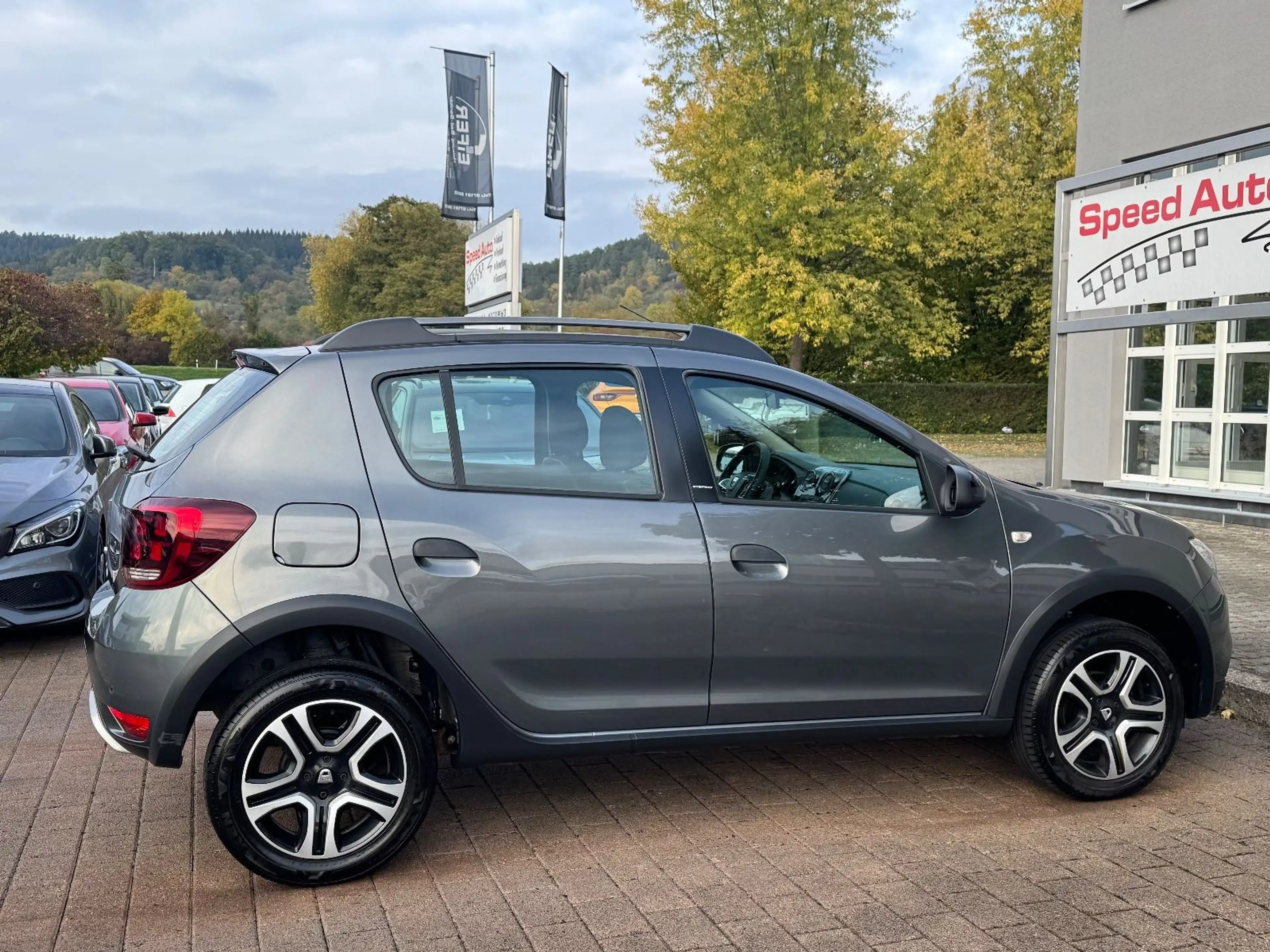 Dacia Sandero II Stepway Celebration/NAVI/PDC/1.HAND — photo 10