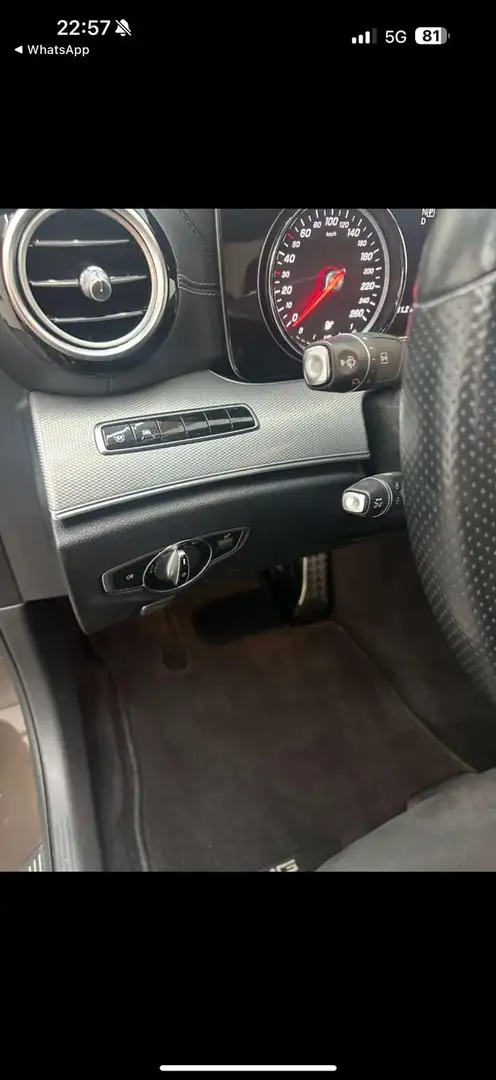 Mercedes-Benz E 350 350e PHEV Avantgarde Aut. Braun - 2