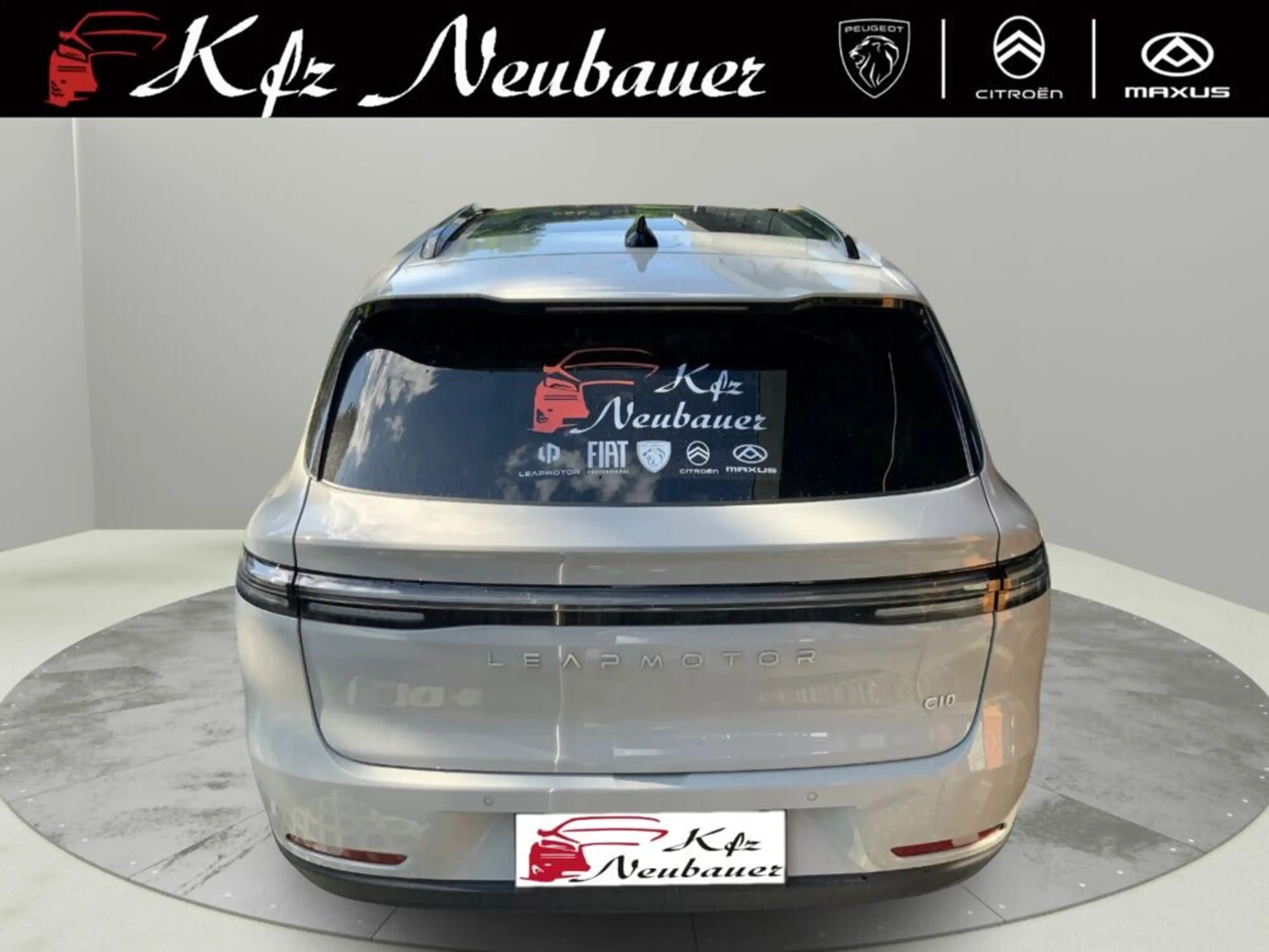 Leapmotor C10 Design Hybrid 974km Reichweite — photo 4
