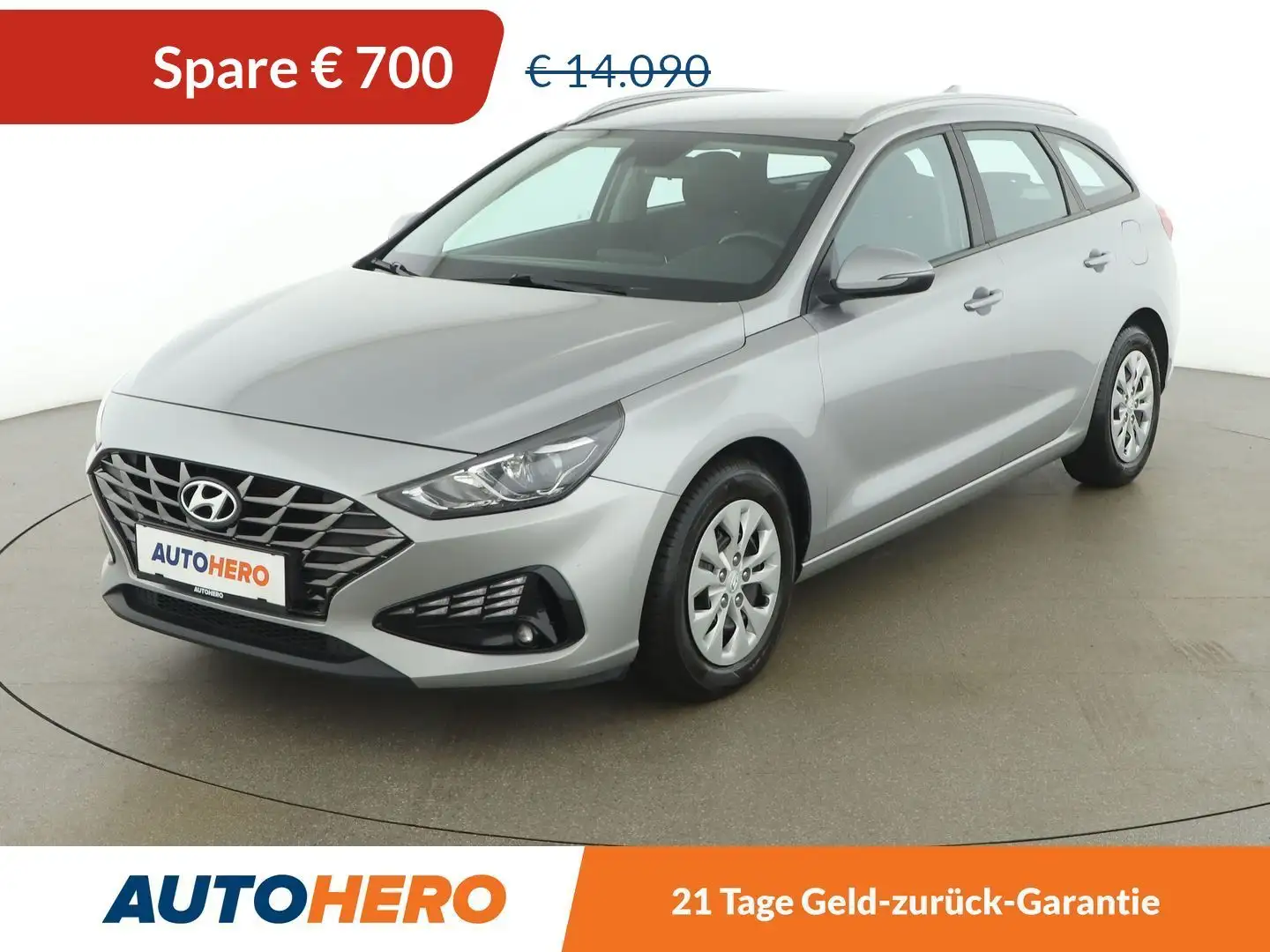 Hyundai i30 1.6 CRDi i Line Plus *SPUR*SHZ*TEMPO* Grau - 1