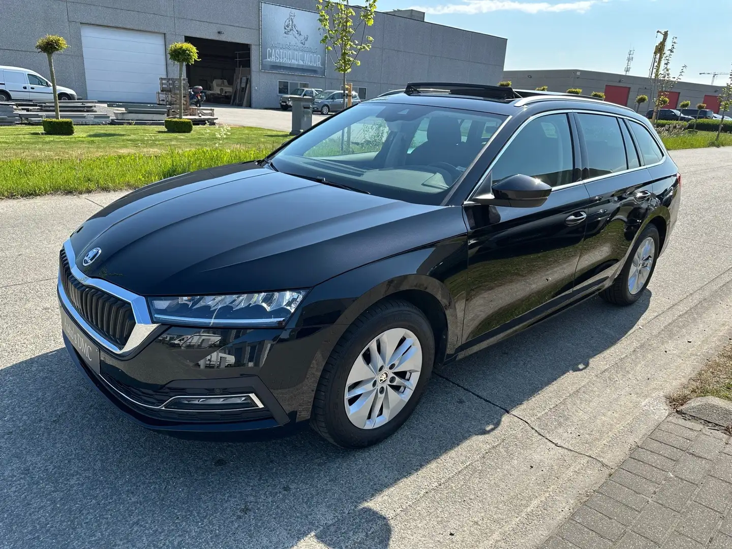 Skoda Octavia SW 1.0 TSI eTec *DSG* camera*panodak*trekhaak* Noir - 2