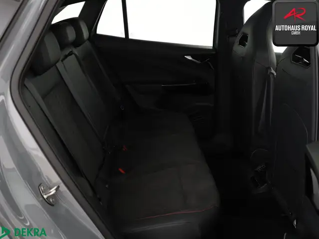 Volkswagen Id.4 view 13