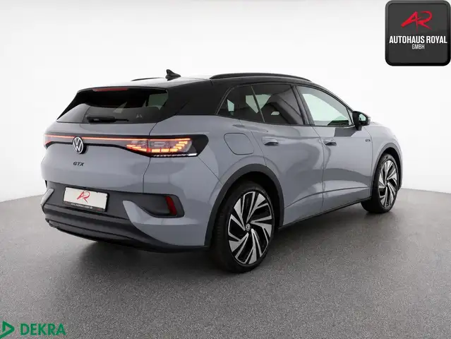 Volkswagen Id.4 view 5