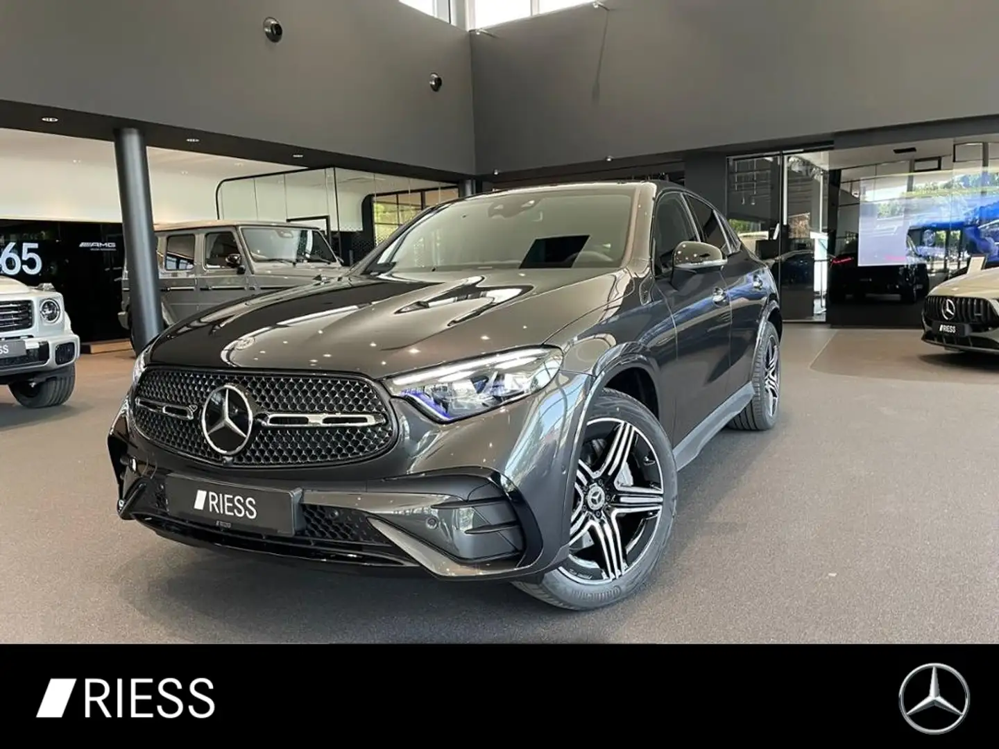 Mercedes-Benz GLC 200 d Coupé AMG+PANO+AHK+DISTR+KEYL+DIGI L+ Grau - 1