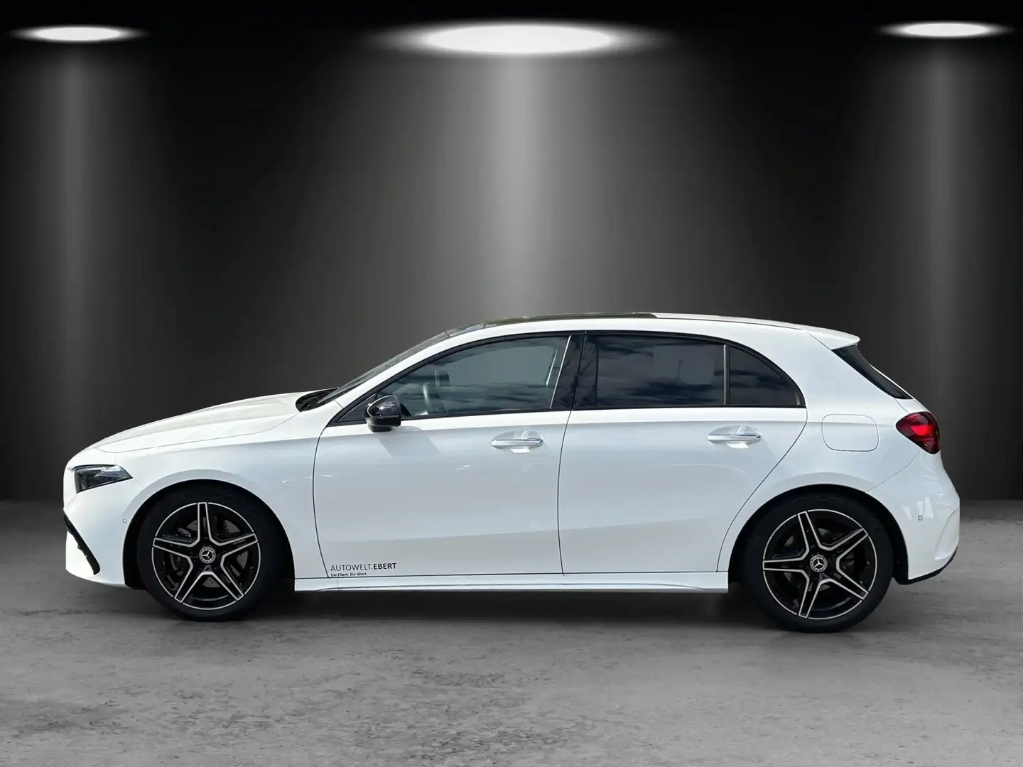 Mercedes-Benz A 220 d AMG Leder PANO Kamera KeyGo LED Weiß - 2