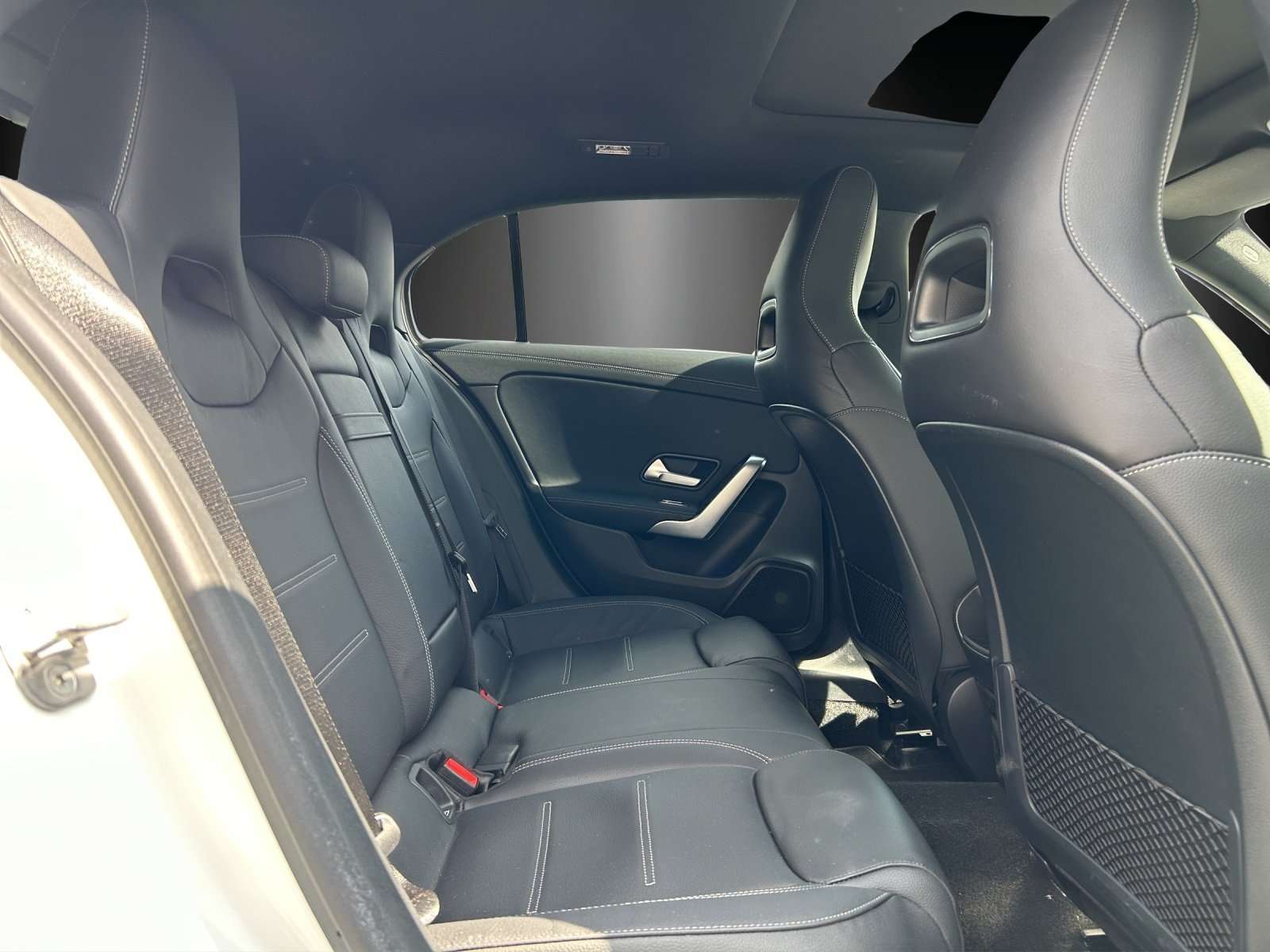 Mercedes-Benz A 220
