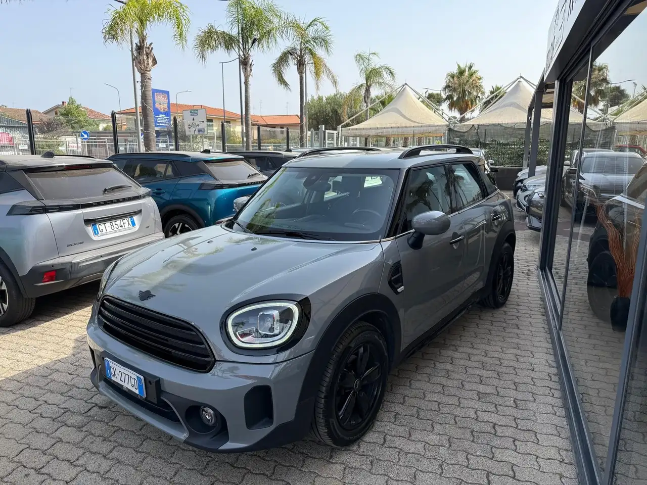 MINI