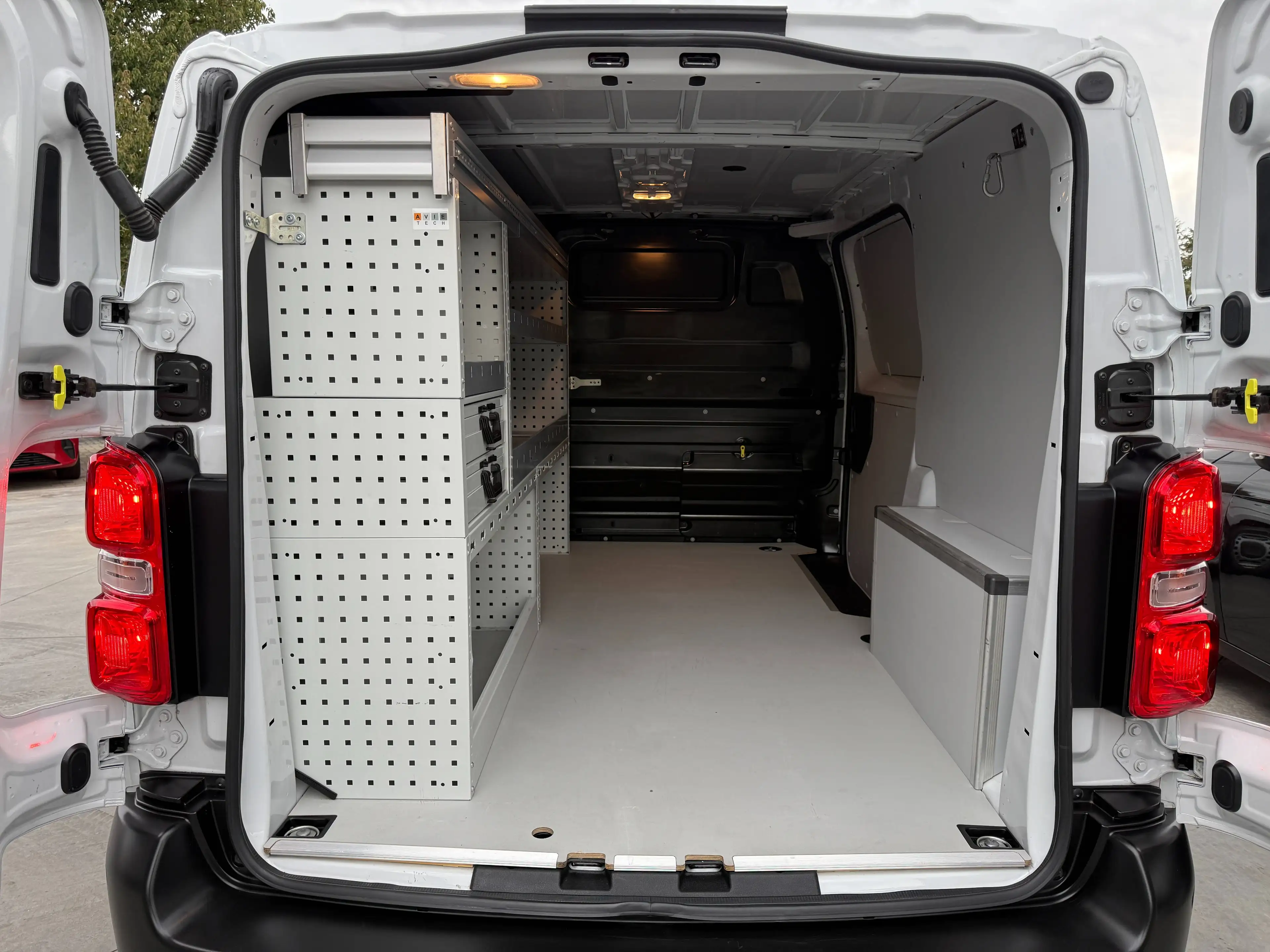 Peugeot Expert 2.0 BLUEHDI 3 ZIT AUTOMAAT NAVIGATIE CAMERA DODE HOEK ADAPTIEVE CRUISE CONTROL — photo 14