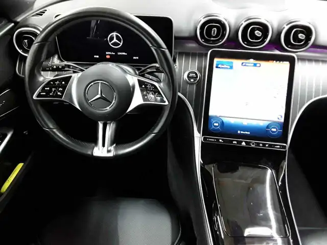 Mercedes-Benz C-Class view 10