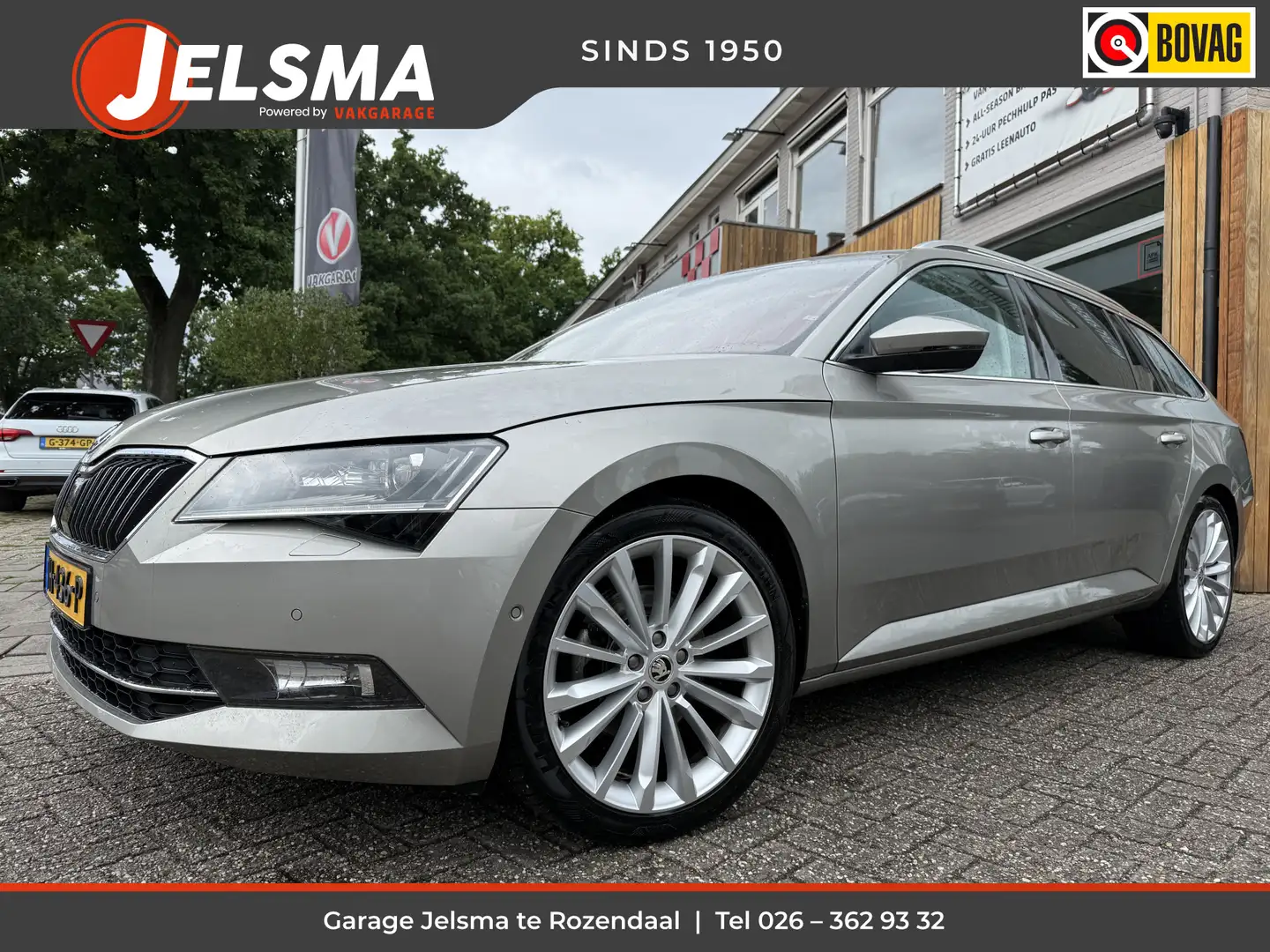 Skoda Superb Combi 1.4 TSi ACT 150pk Style Aut. Panoramadak | T Grijs - 1