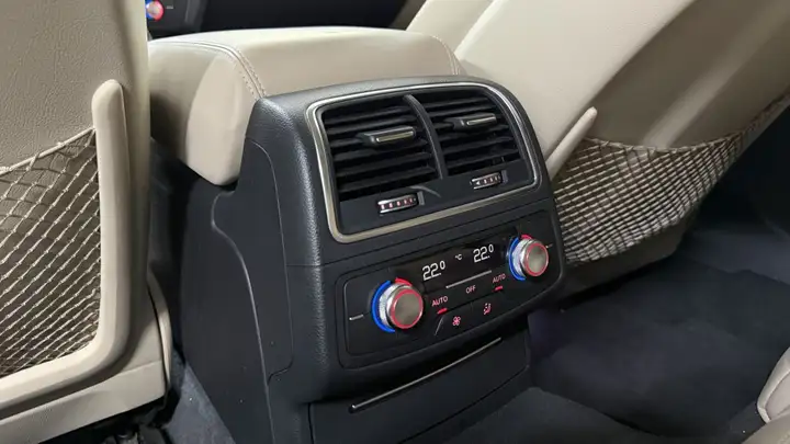 Audi A6 3.0 TDI S tronic 2015, foto 18