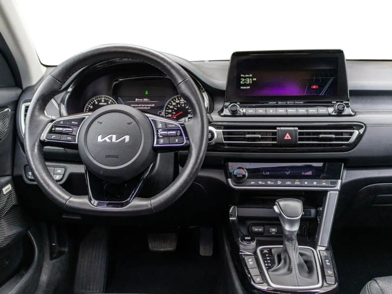 Kia Seltos fotografie Kia Seltos