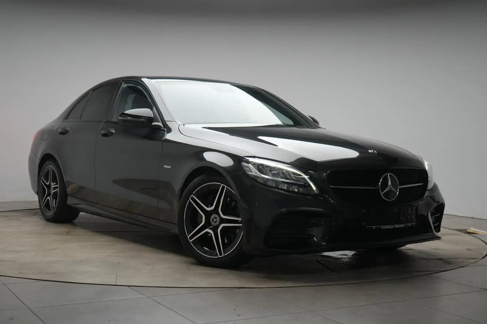 Mercedes-Benz C 220 d 9G-Tronic AMG Distronic/Kamera/Virtual/B Grau - 1