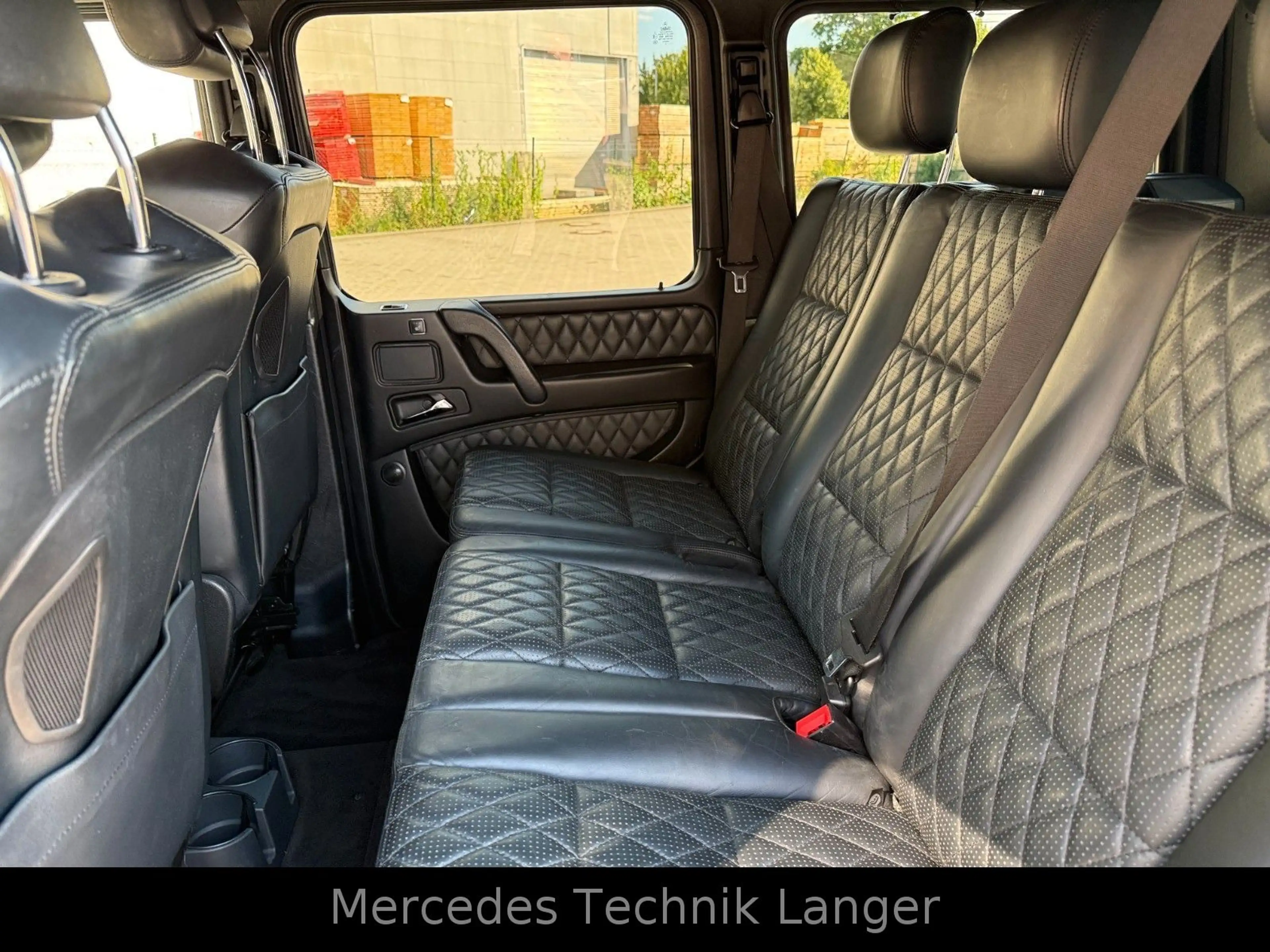 Mercedes-Benz G 63 AMG /SERVICE NEU/TÜV NEU — photo 10