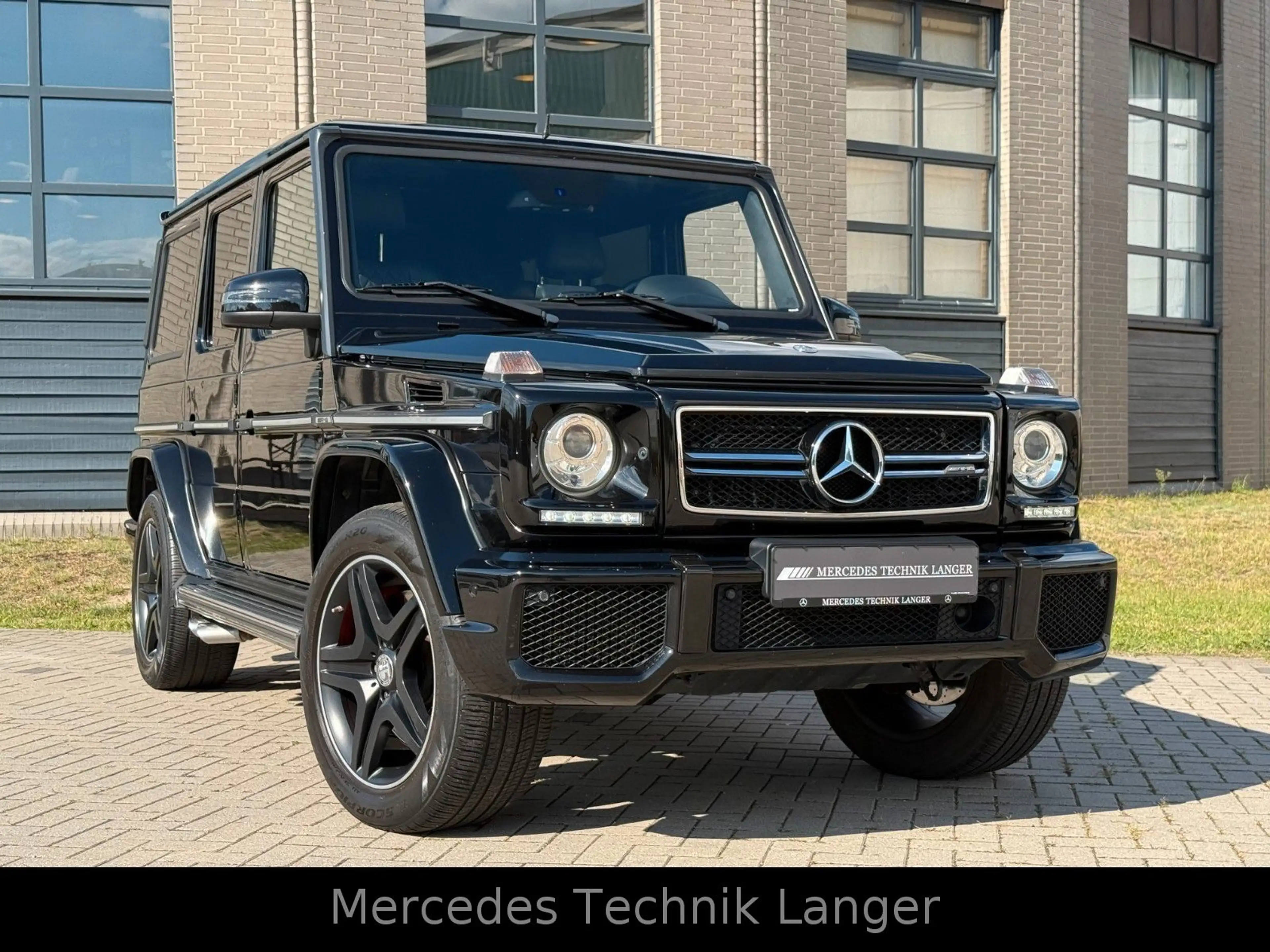 Mercedes-Benz G 63 AMG /SERVICE NEU/TÜV NEU — photo 2