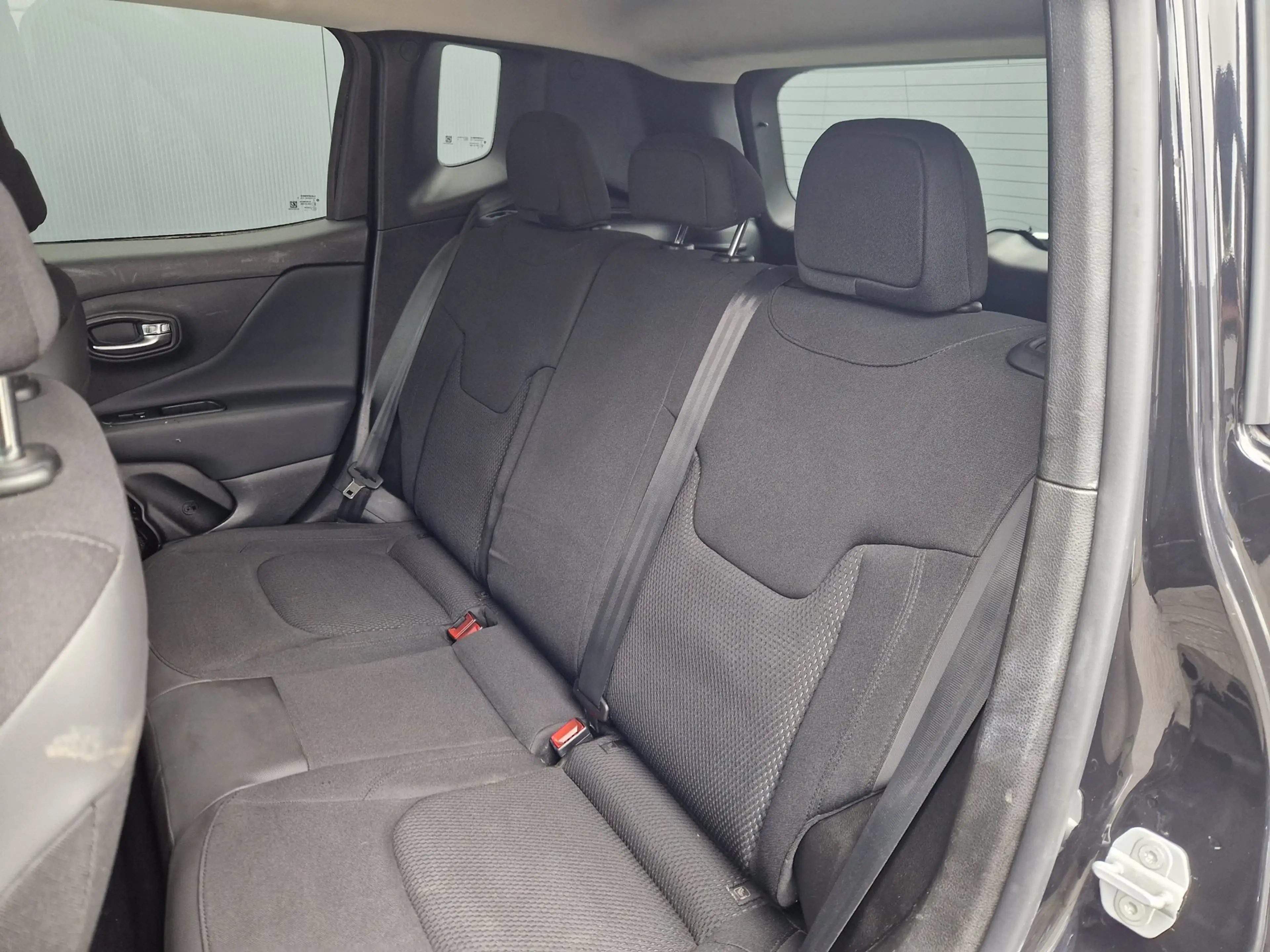 Jeep Renegade 1.6 E-Torq Night Eagle II — photo 14