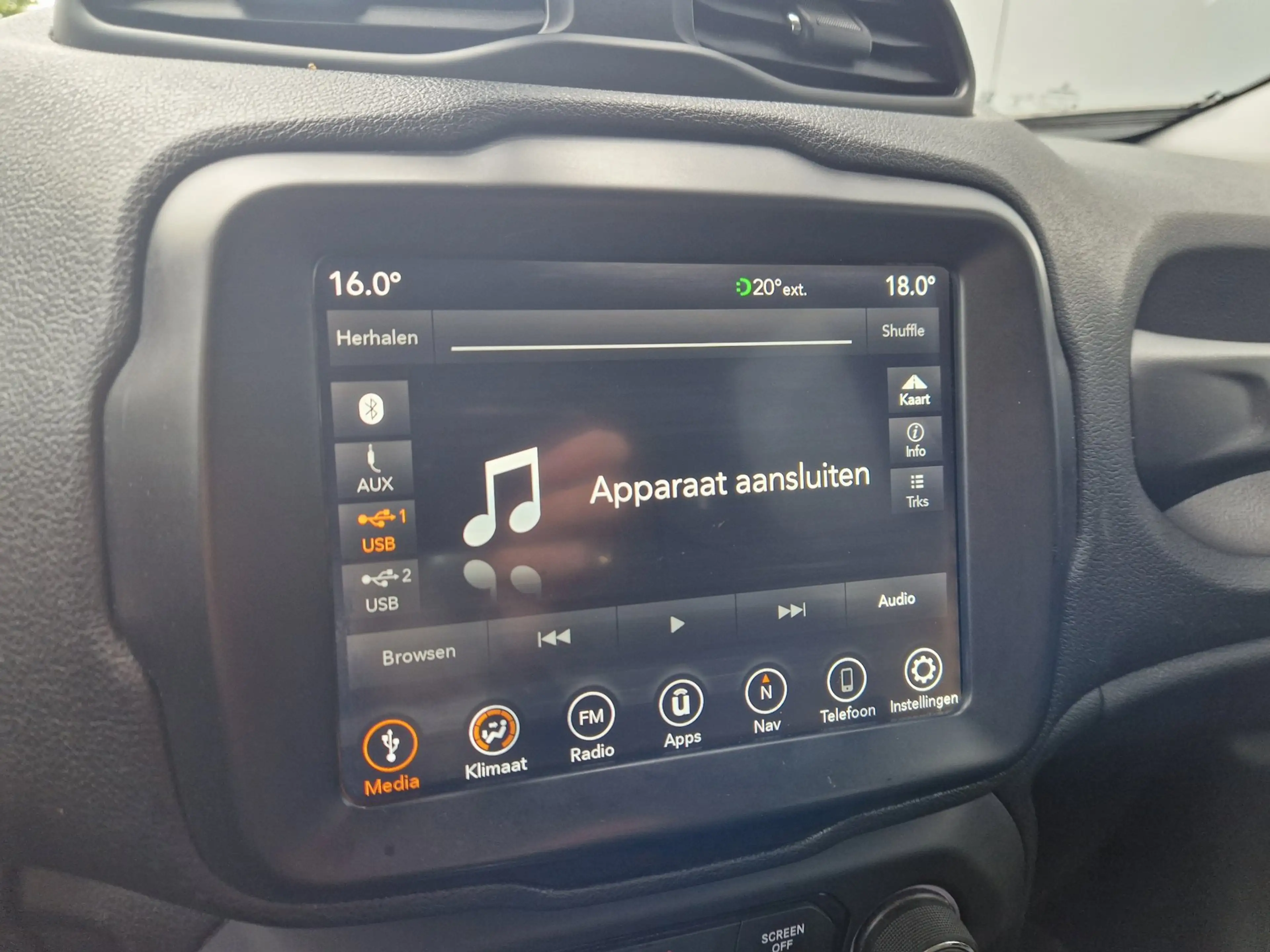 Jeep Renegade 1.6 E-Torq Night Eagle II — photo 20