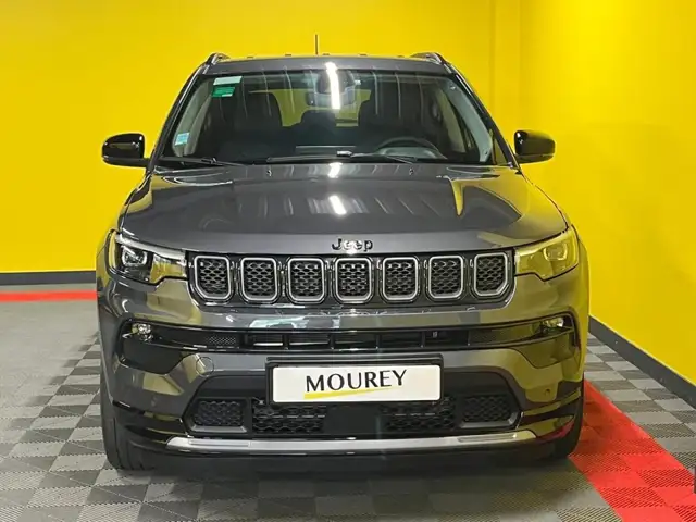 Jeep Compass view 10
