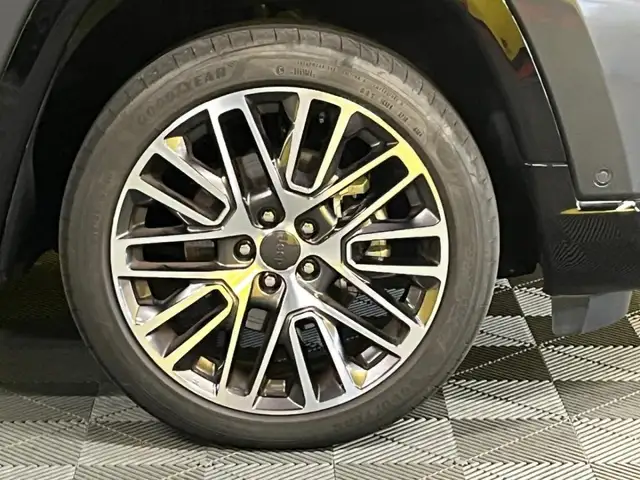 Jeep Compass view 13
