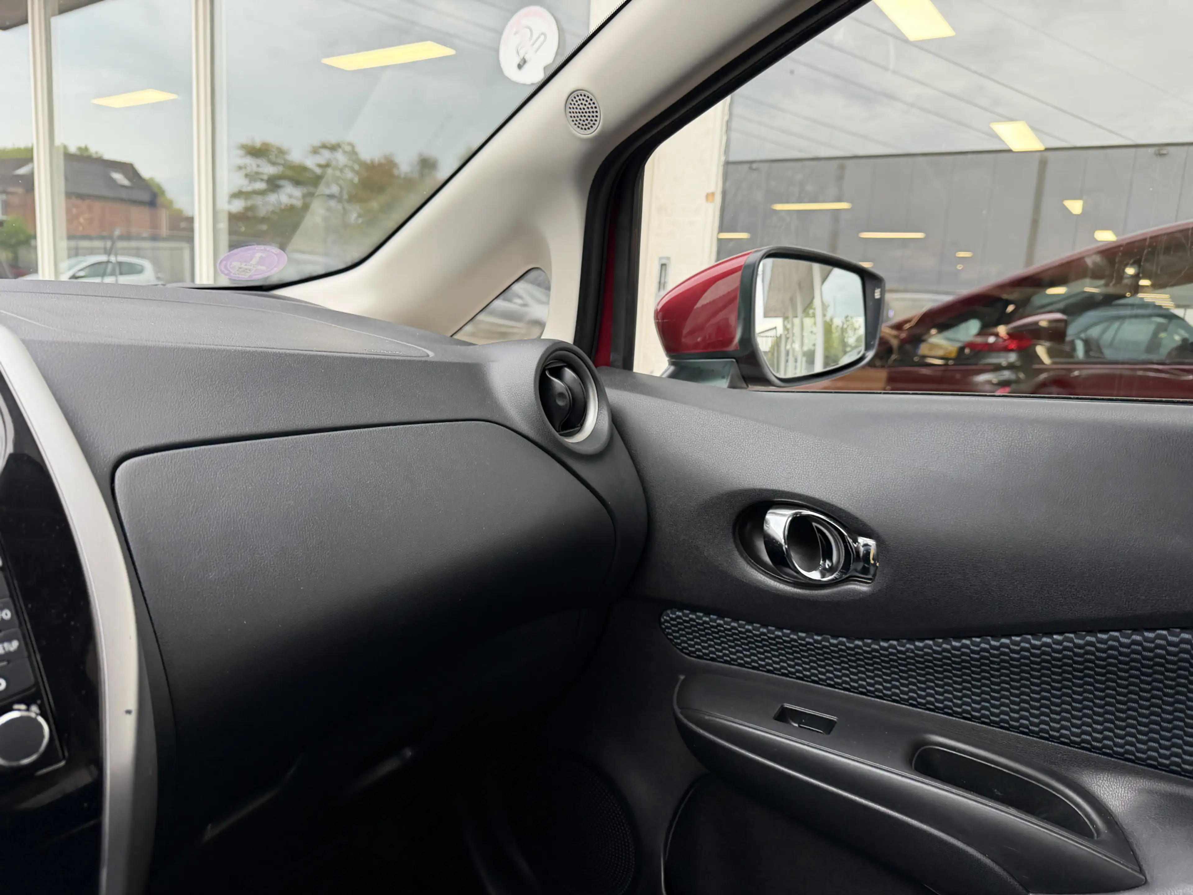 Nissan Note 1.2 DIG-S Connect Edition Airco Navi Cruisecontrol — photo 12