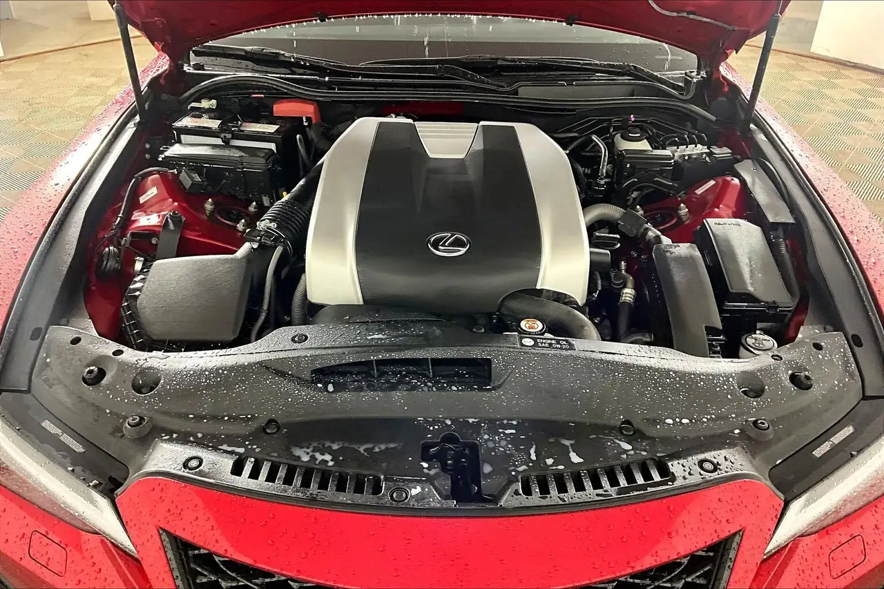 Lexus IS снимка Lexus IS