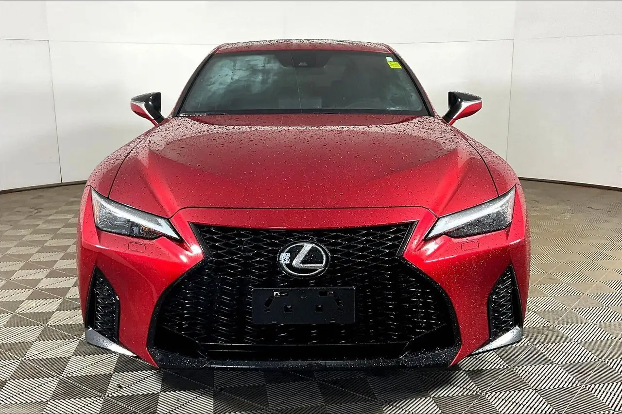 Lexus IS снимка Lexus IS