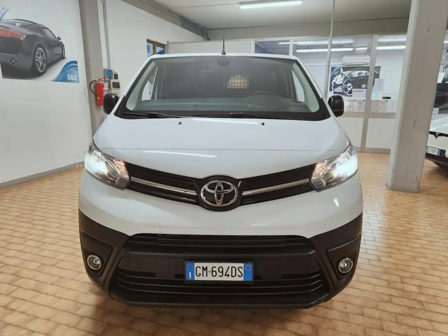 Toyota Proace Electric 75kWh PL 350 km - prezzo reale 23900+iva Bianco - 2