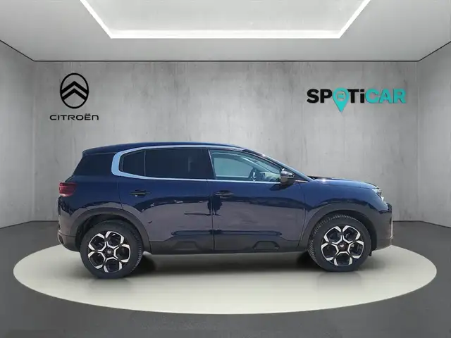 Citroen C5 Aircross view 2