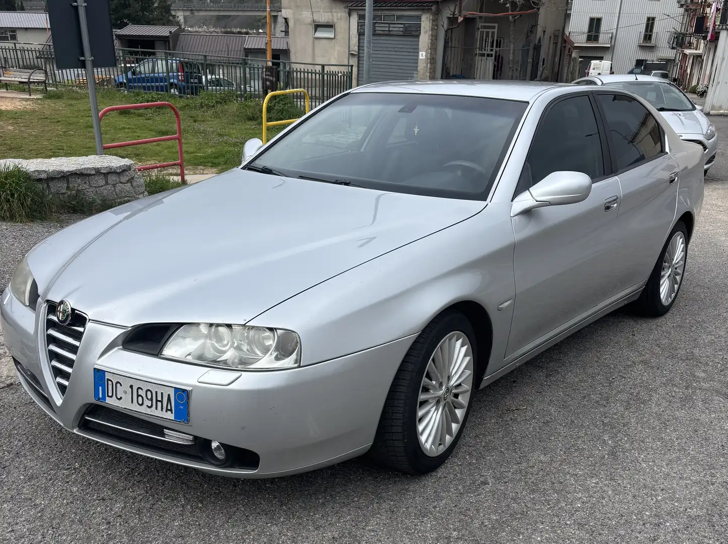 Alfa Romeo 166 2.4 jtdm Classic 185cv - 1