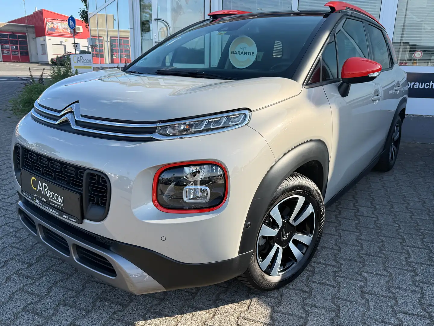 Citroen C3 Aircross Shine*Pano*Automatik*Kamera*Tüv2027* Beige - 1