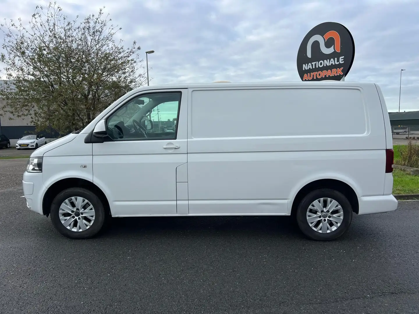 Volkswagen Transporter 2014 * 2.0 TDI L1H1 * EURO 5 * AC * PDC * APK 2026 - 2
