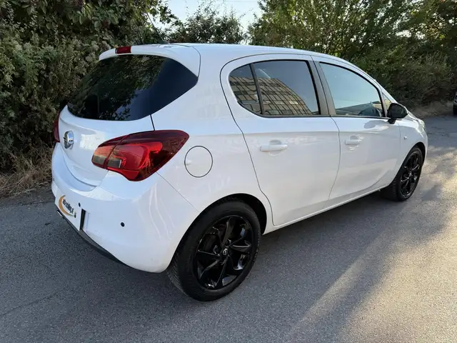 Opel Corsa view 3