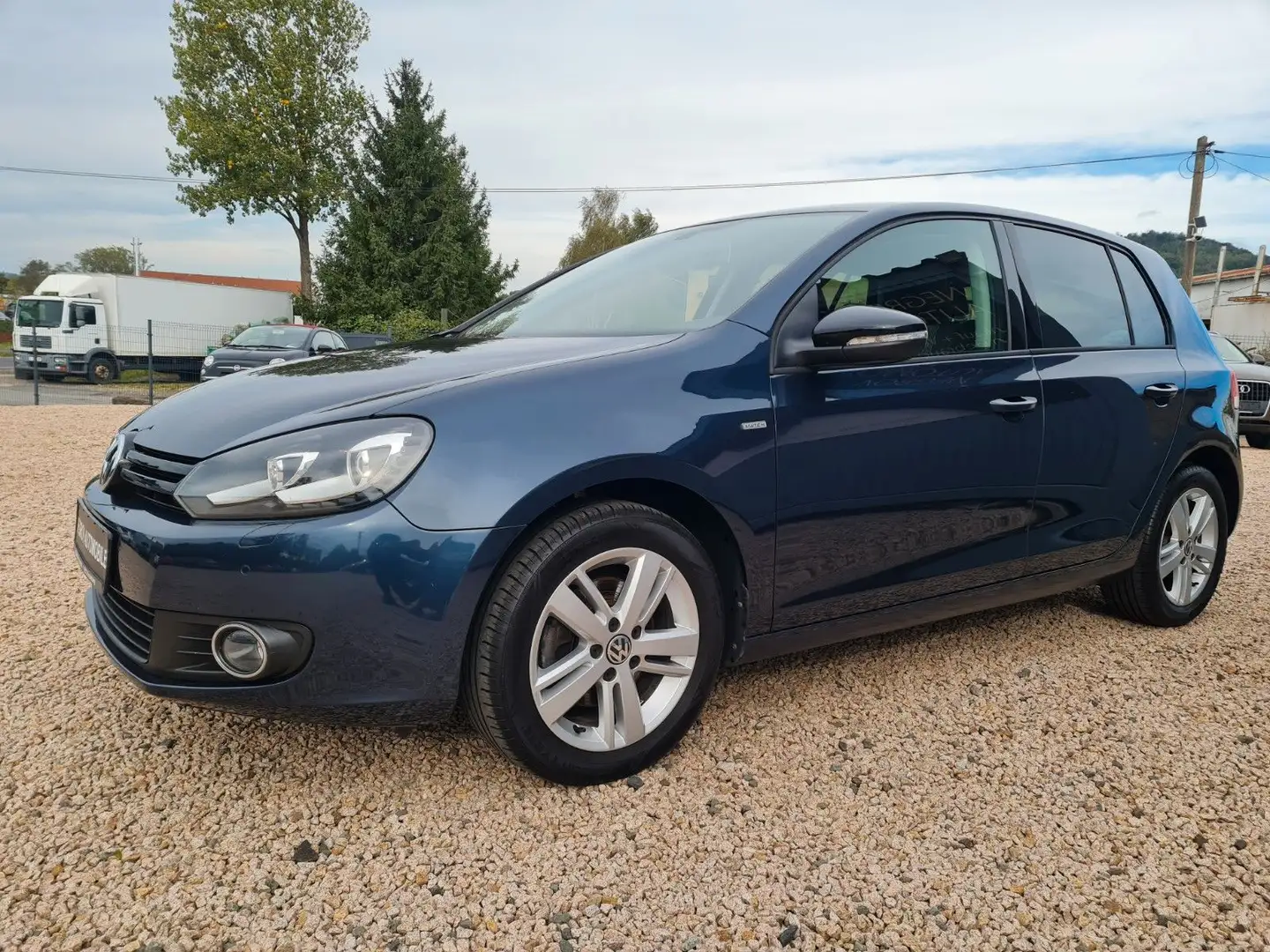 Volkswagen Golf VI Match Blau - 1