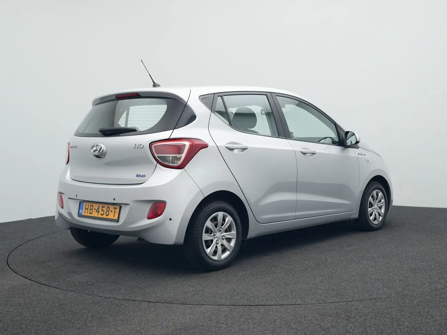 Hyundai i10 1.0i i-Motion Comfort Grijs - 2