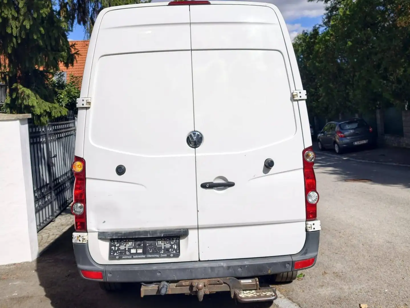 Volkswagen Crafter Crafter 35 HR-Kombi 3-3-3 MR 2,0 TDI Weiß - 1