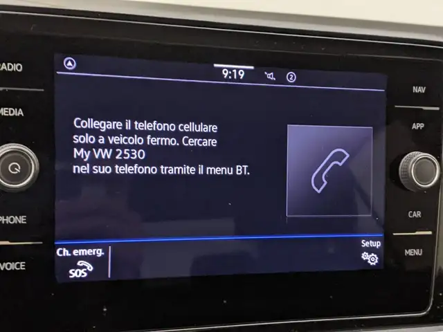 Volkswagen T-Roc view 13