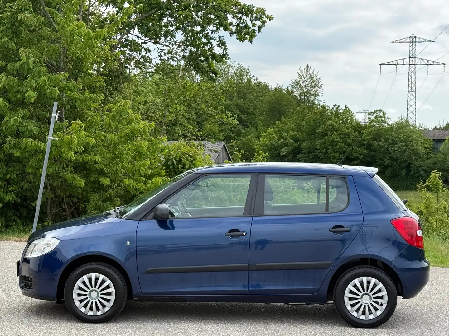 Skoda Fabia Classic - Klima - Pickerl neu - Finanzierung Blau - 2