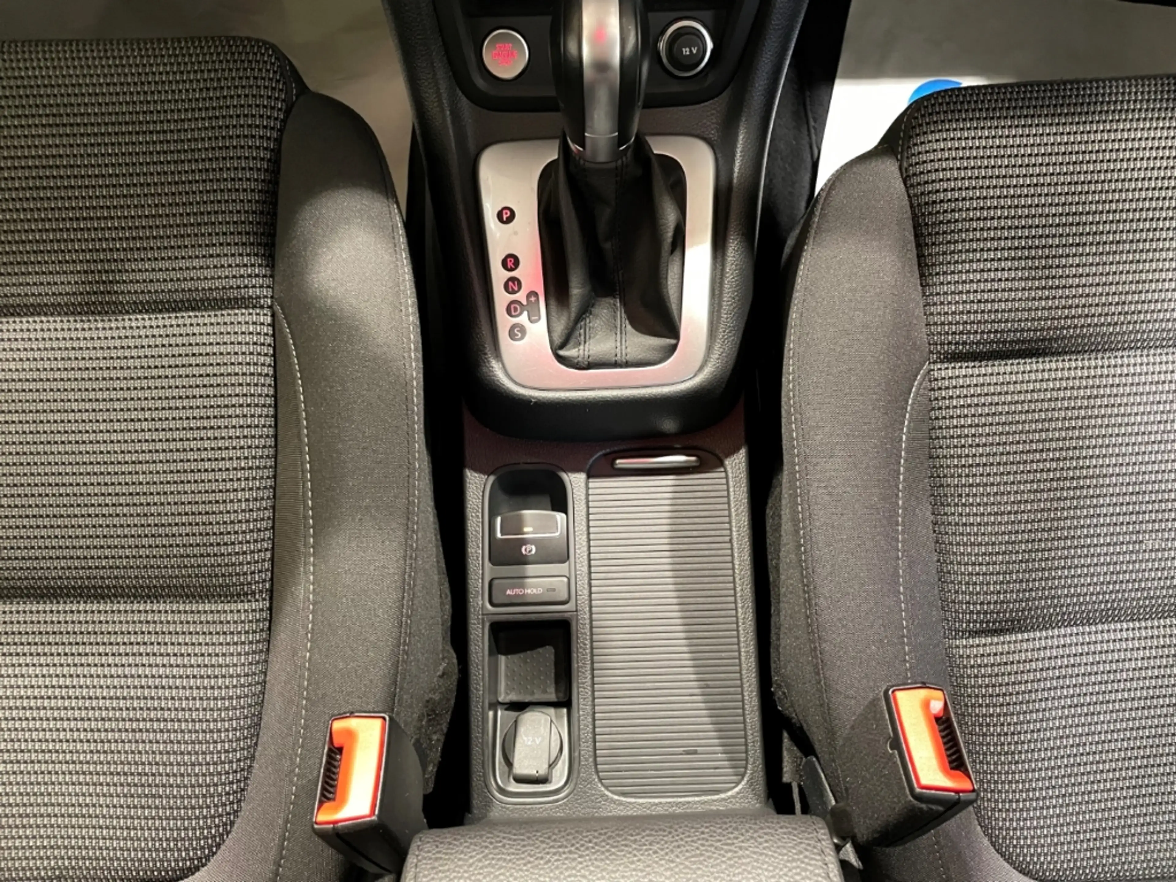 Volkswagen Sharan 1.4 TSI DSG Comfortline 7-Sitzer EU6d ACC — photo 19