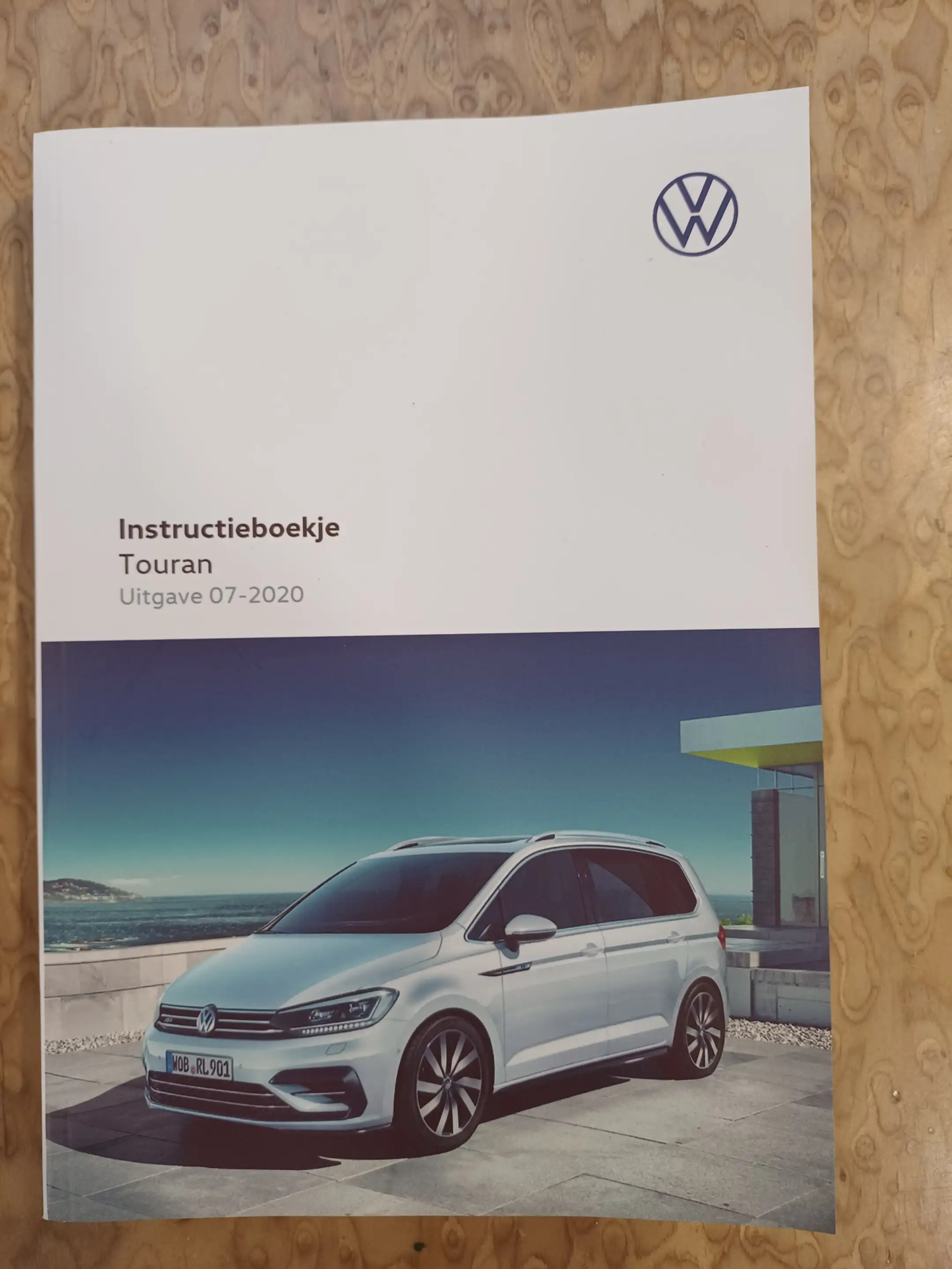 Volkswagen Touran 1.5 TSI Comfortline /Clima/Cruise/Navi/Parkh. V+A/ — photo 42