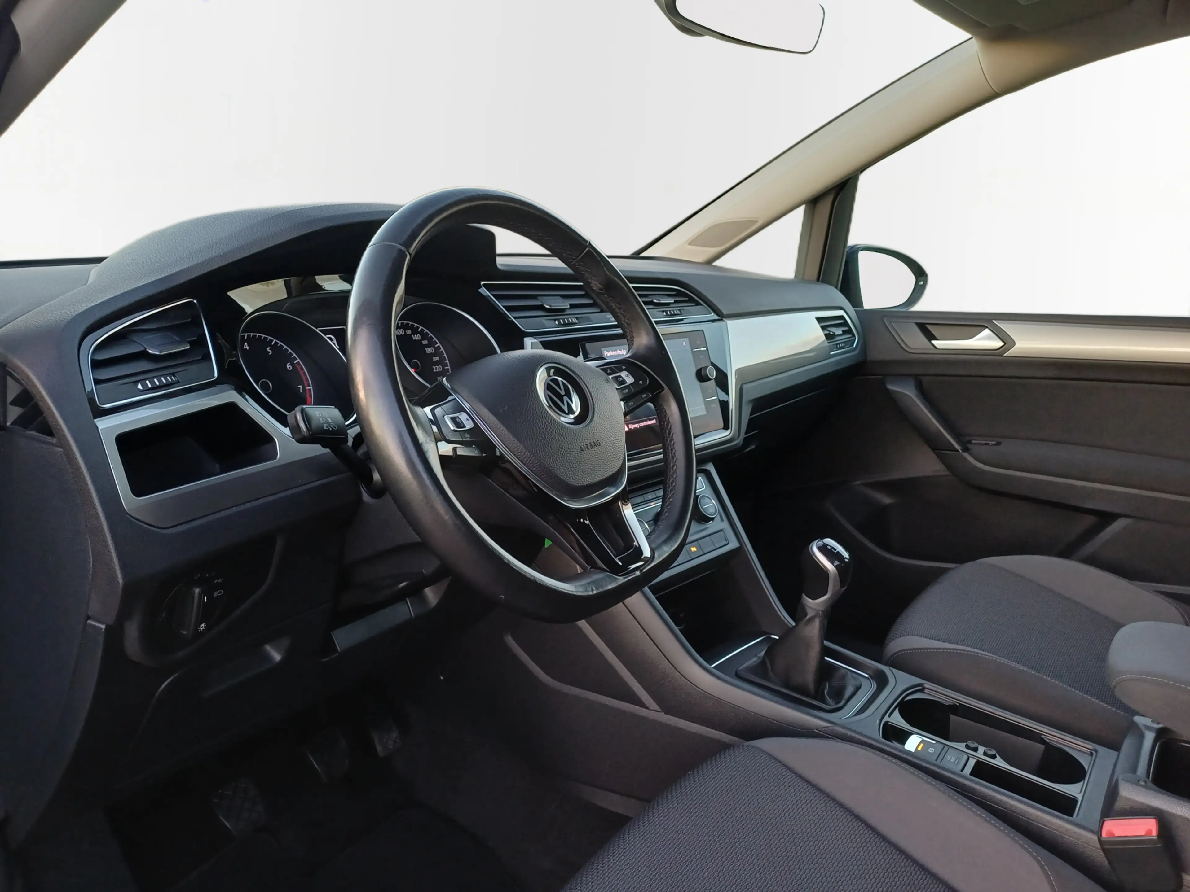 Volkswagen Touran 1.5 TSI Comfortline /Clima/Cruise/Navi/Parkh. V+A/ — photo 18