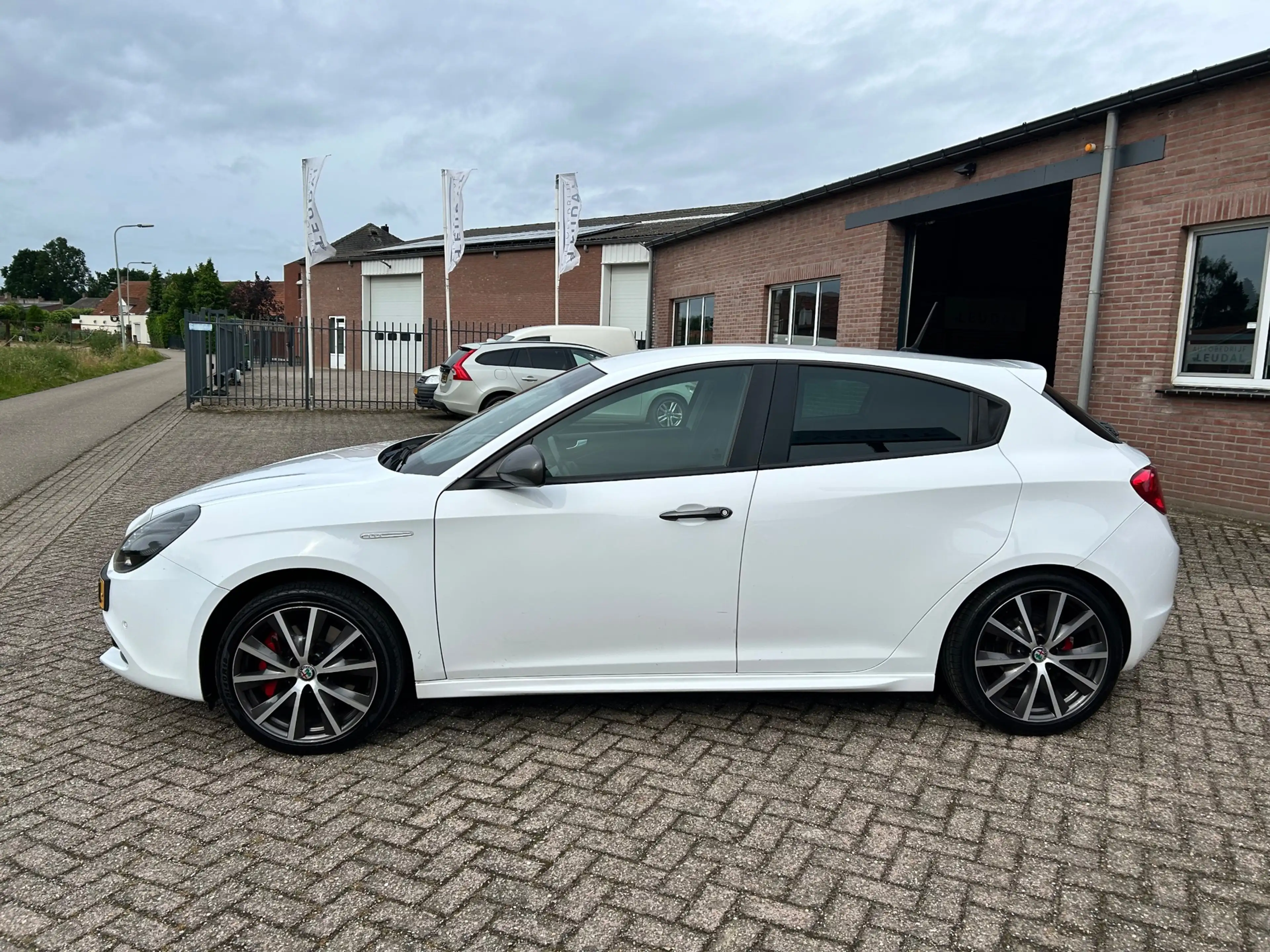 Alfa Romeo Giulietta 1.4 Turbo MultiAir Super //Nieuwe APK — photo 8