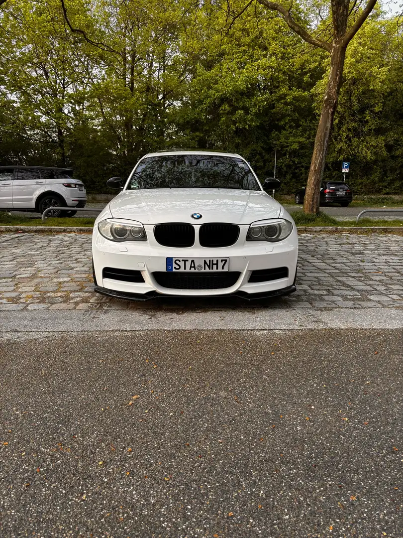 BMW 123 123d Coupe Weiß - 2