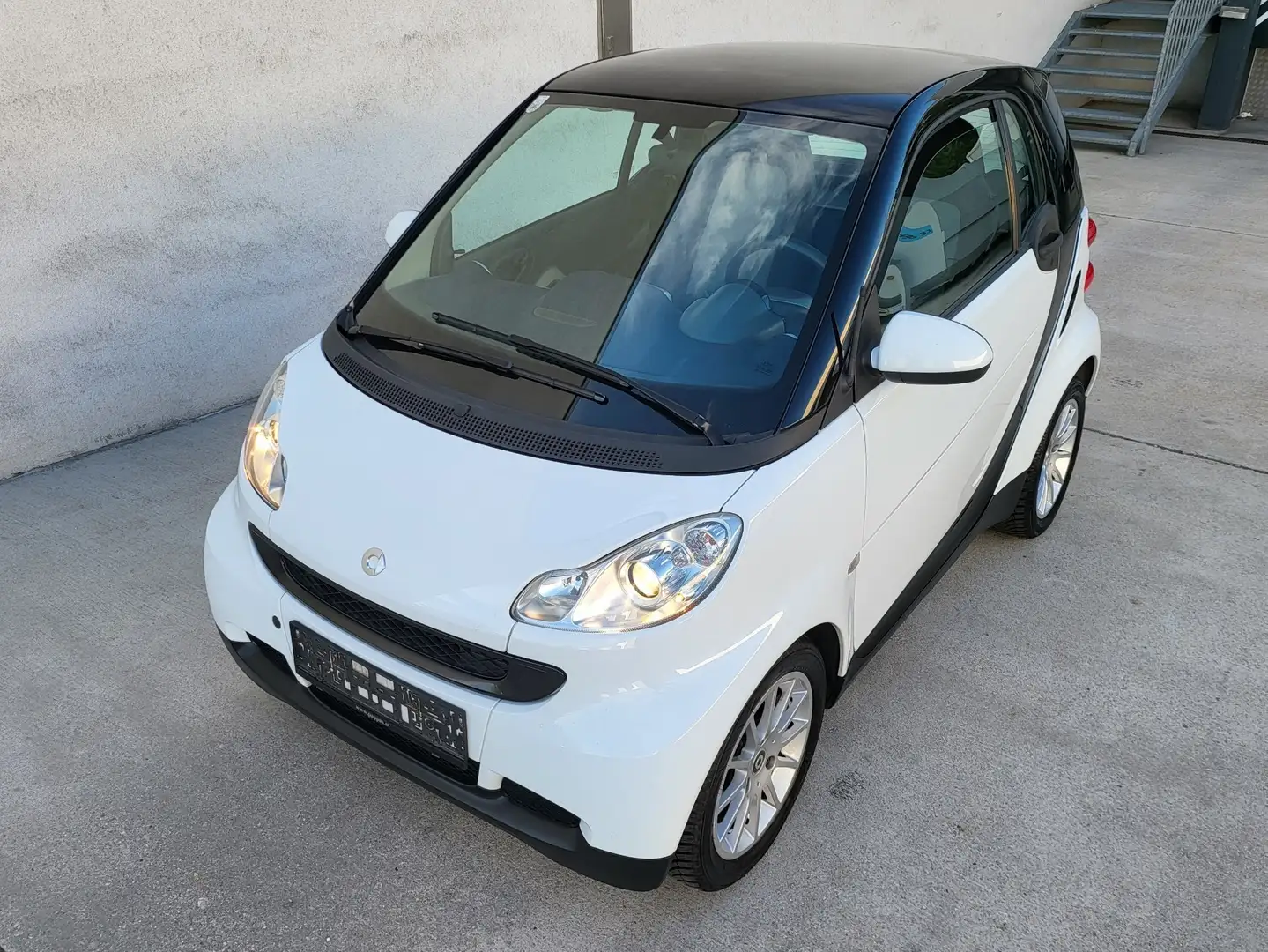 smart forTwo pure micro hybrid softouch Weiß - 1