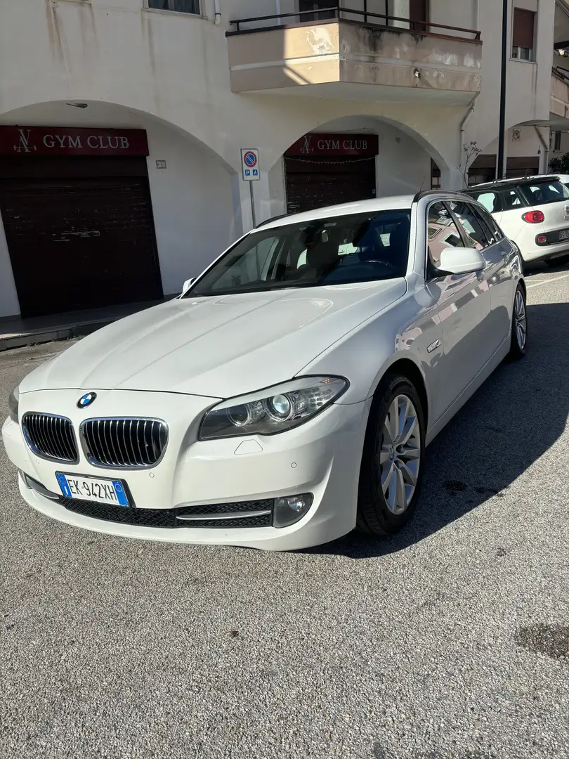 BMW 525 525d Touring xdrive Futura auto - 1