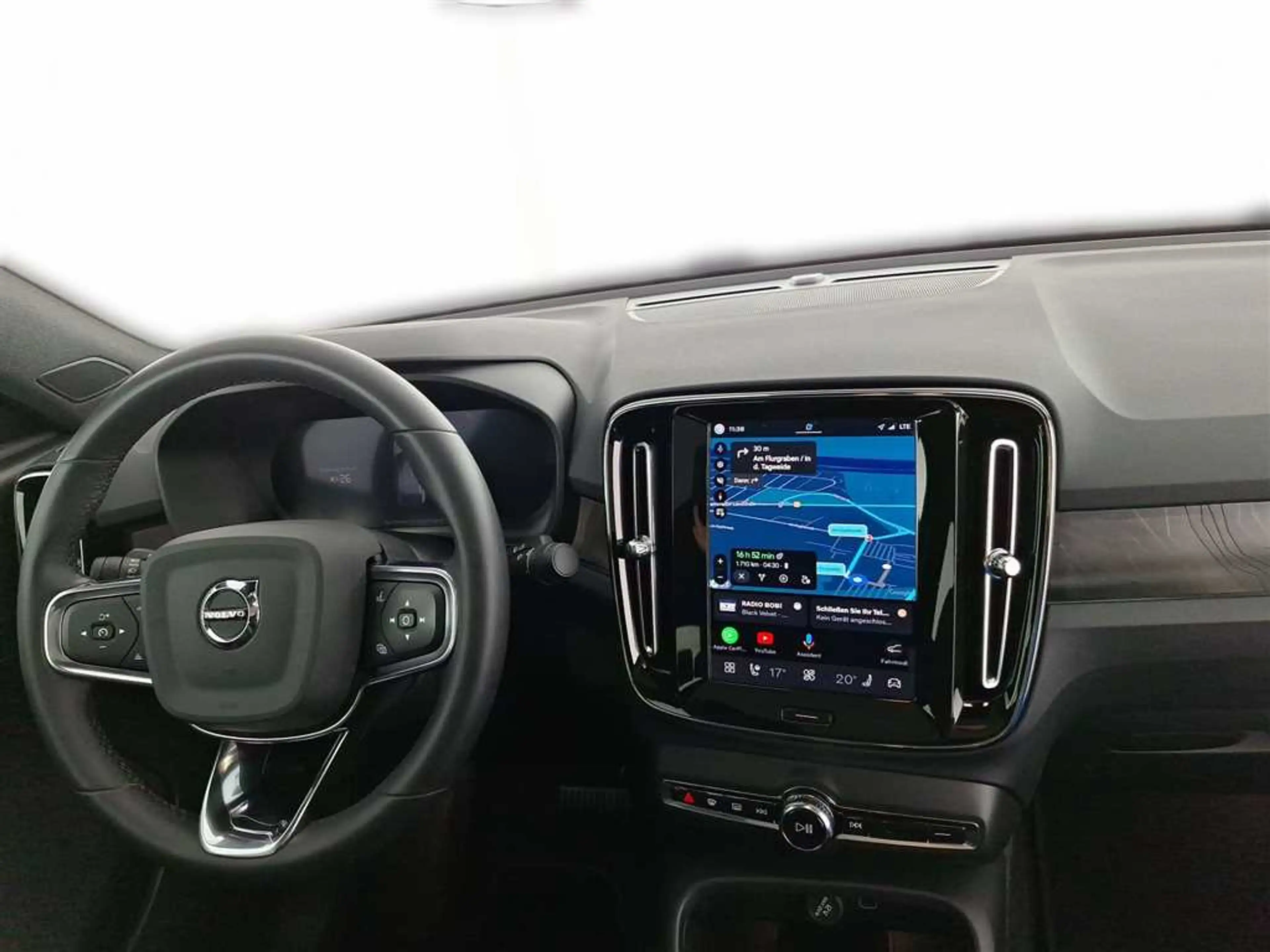Volvo C40 Recharge Plus Single 69 kWh — photo 10