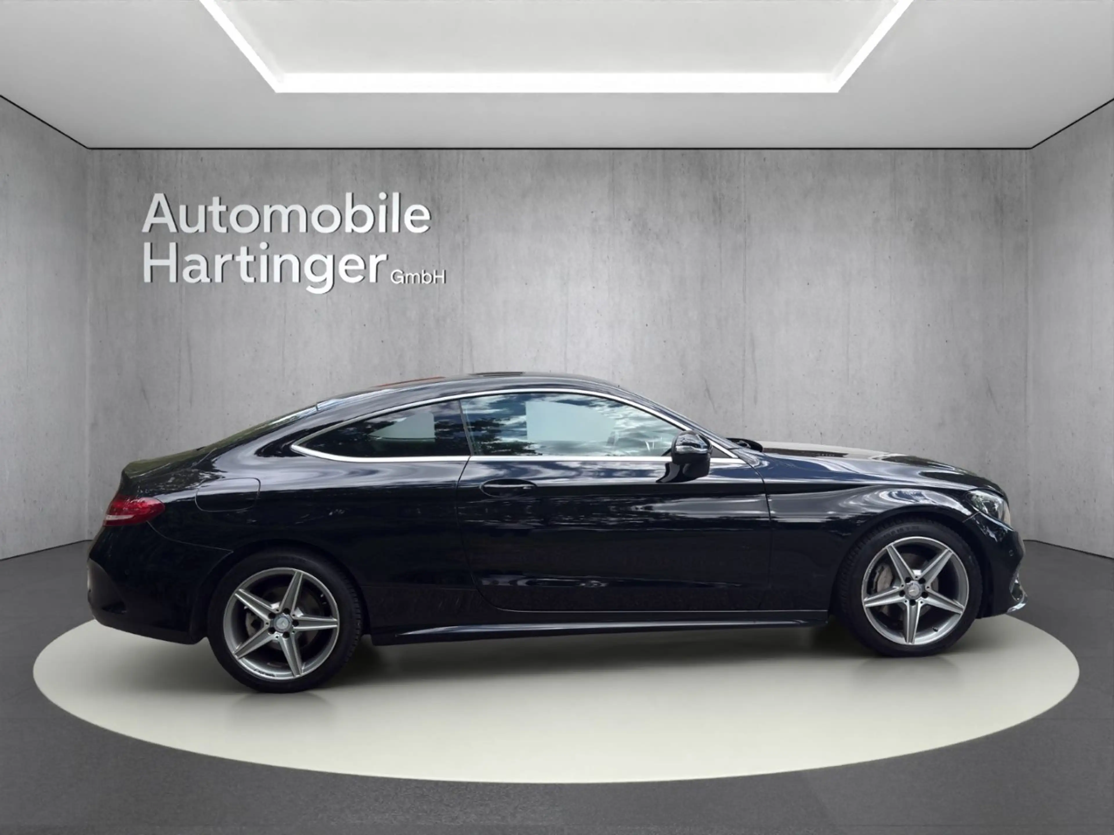 Mercedes-Benz C 180 Coupe Navi LED Mehrzonenklima Fahrerprofil — photo 7